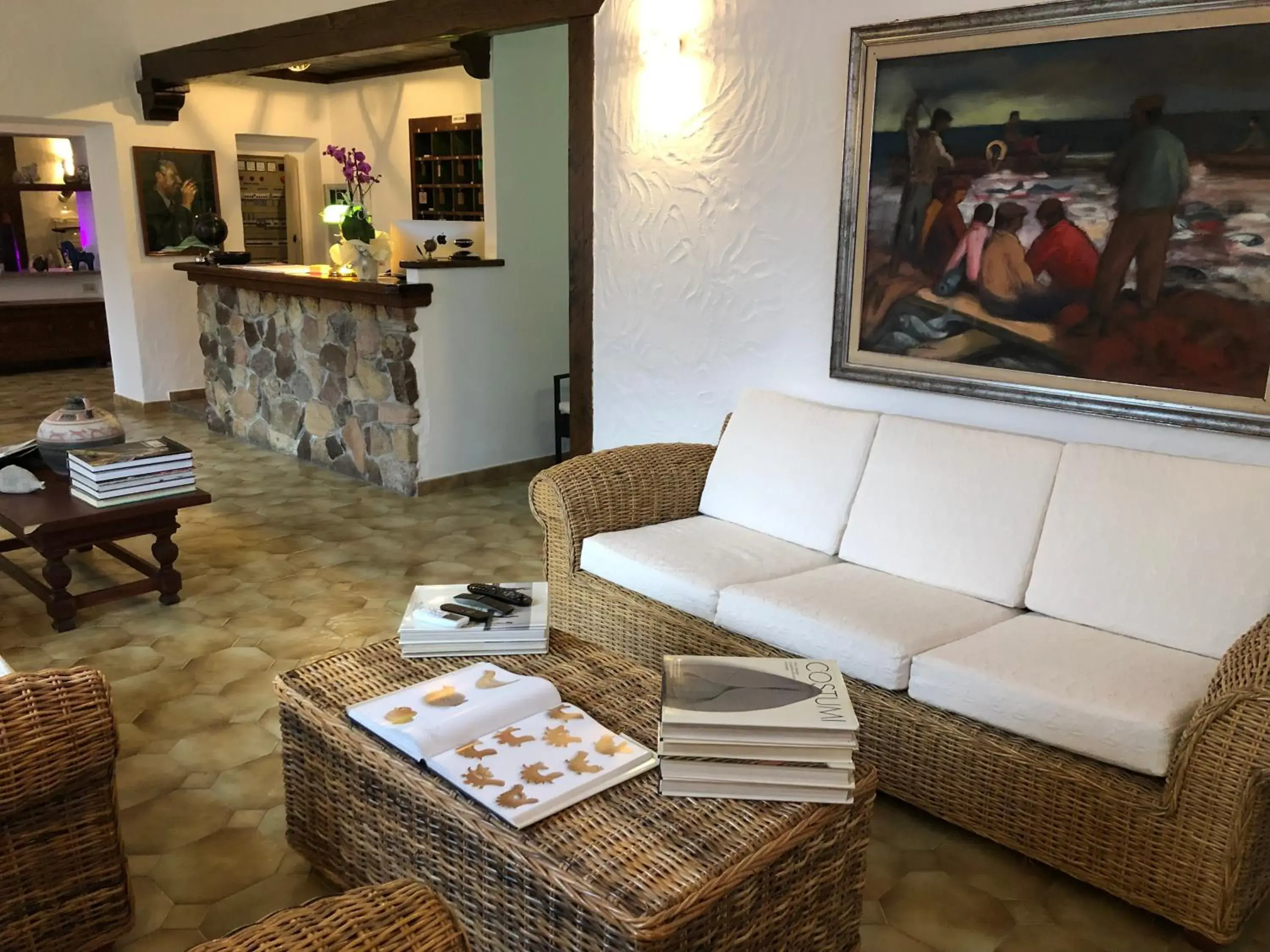 Spring, Seating Area in Hotel Canne al Vento