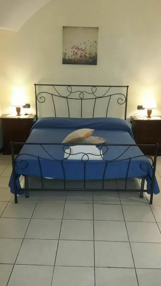 Bed, Room Photo in B&B La Dimora Di Nettuno