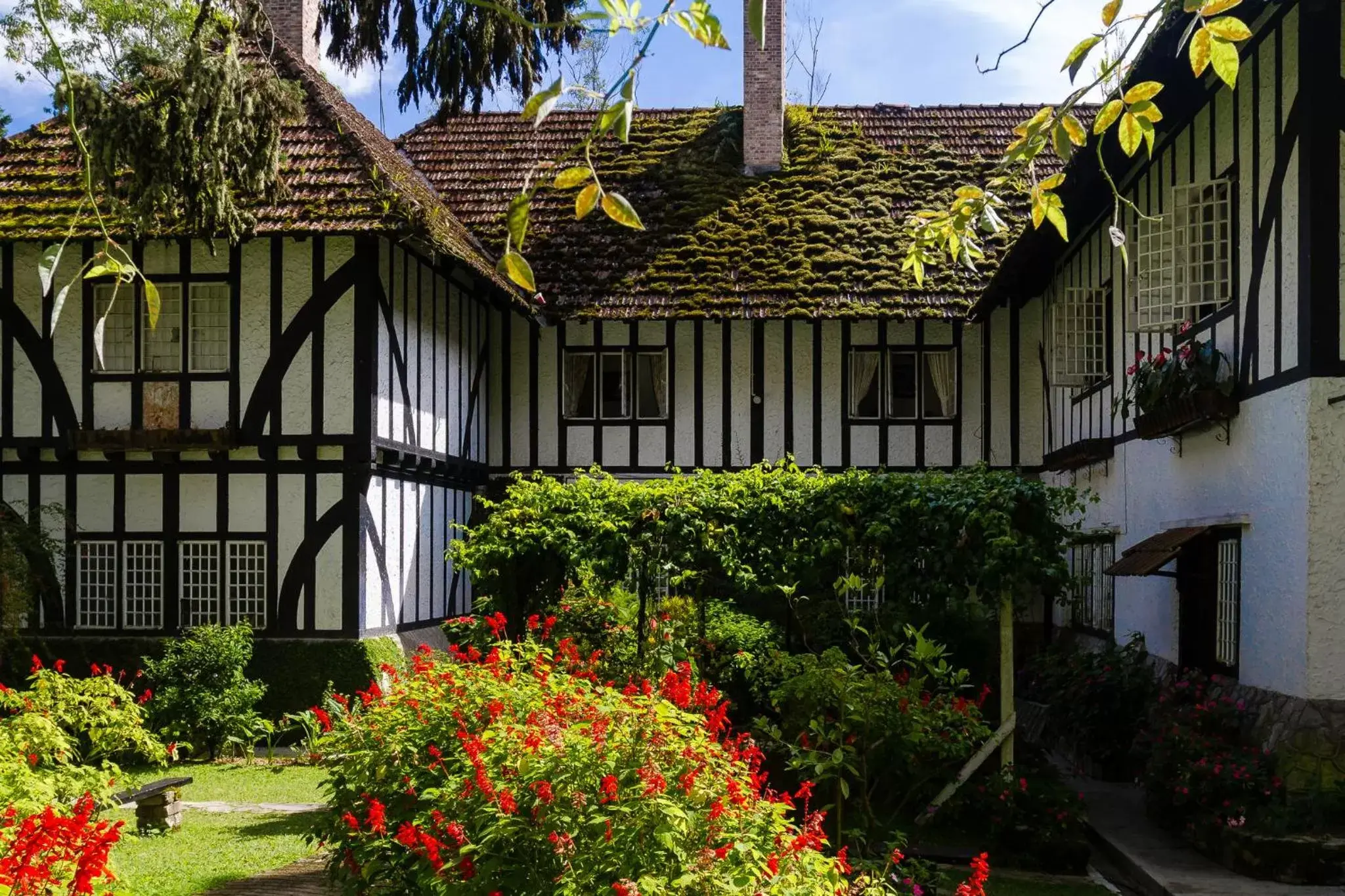 The Smokehouse Hotel & Restaurant Cameron Highlands The Smokehouse Hotel & Restaurant Cameron Highlands