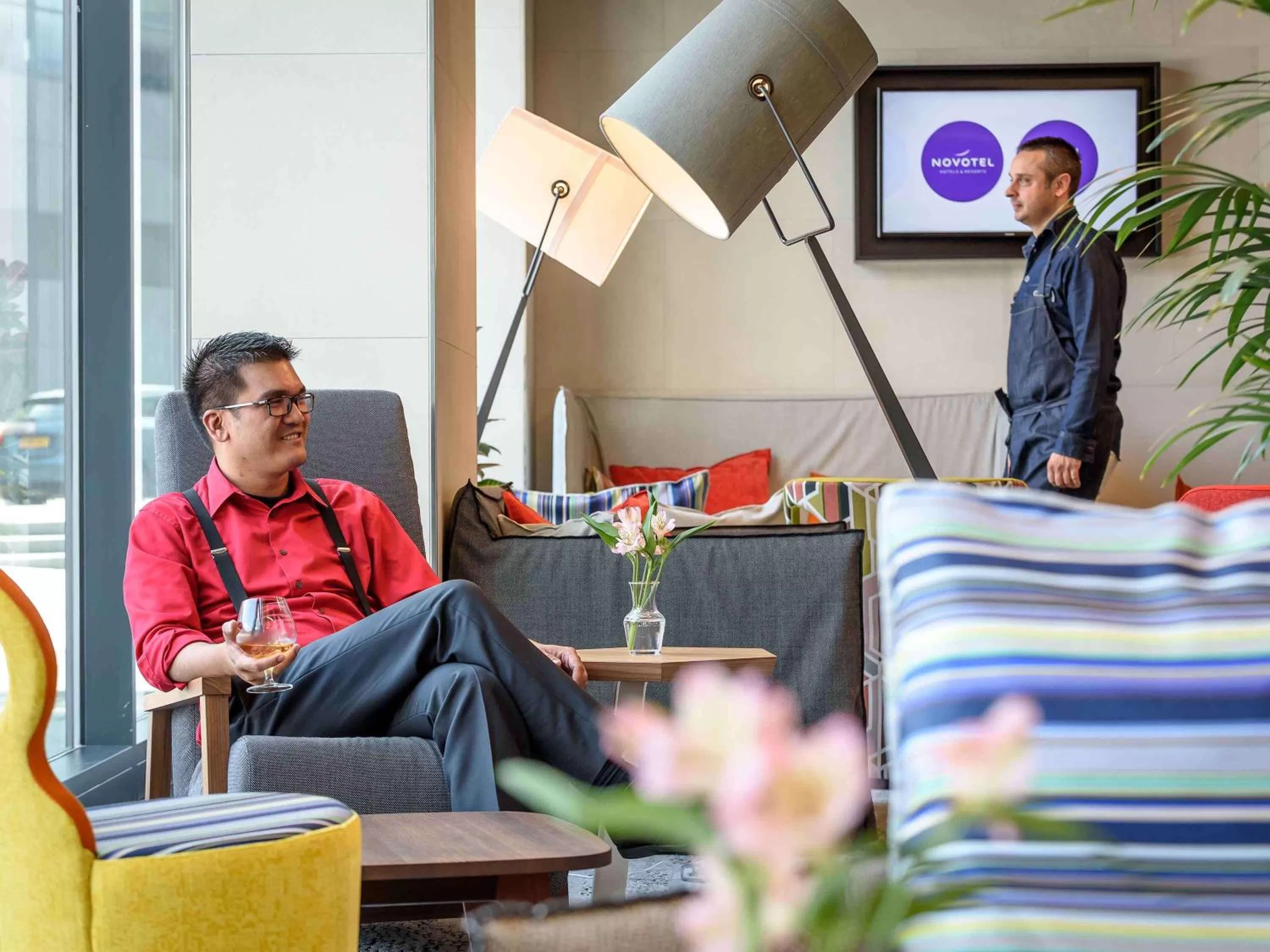 Lounge or bar in Novotel Wien Hauptbahnhof