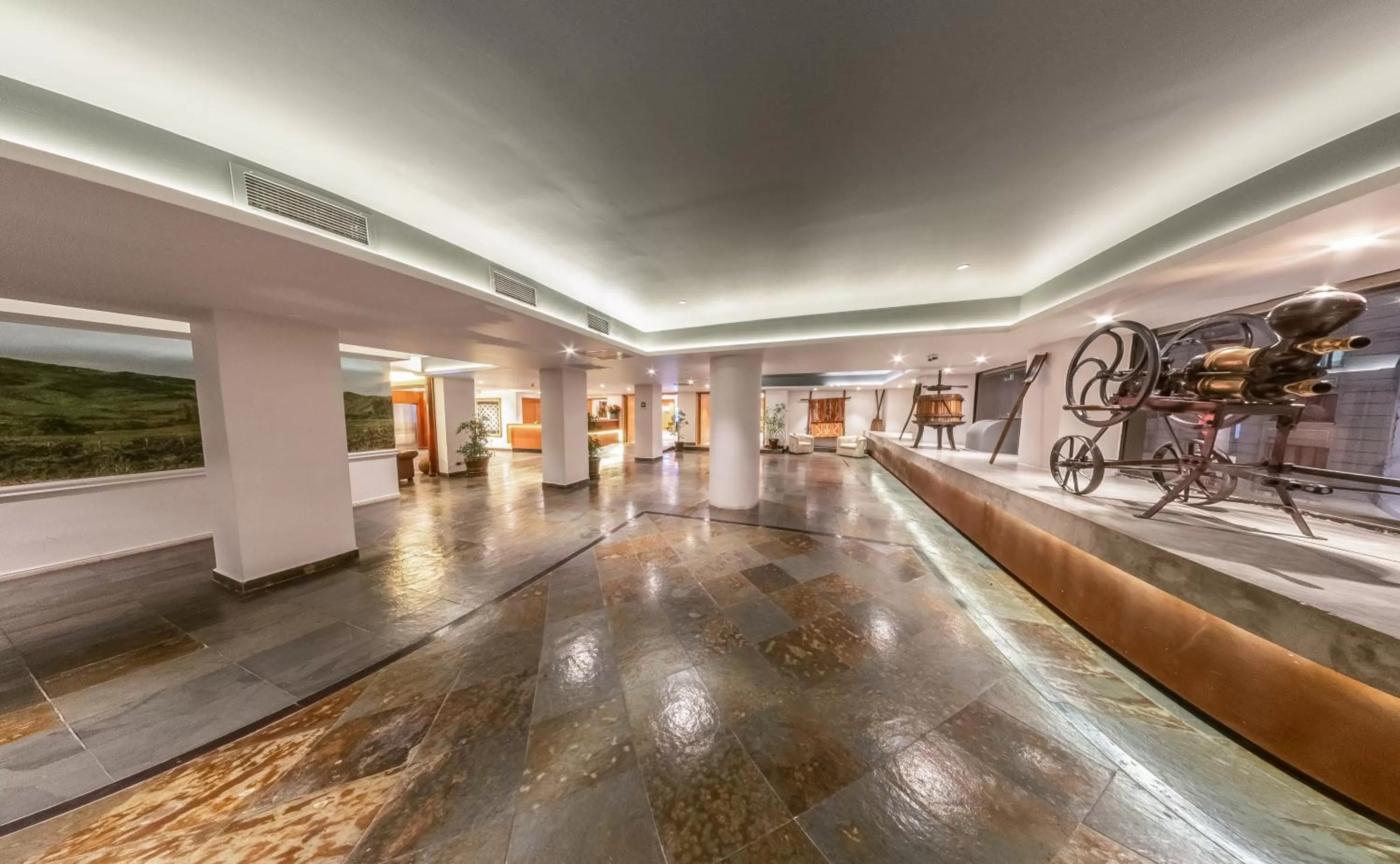 Seating area in Almacruz Hotel y Centro de Convenciones (Ex Galerías)