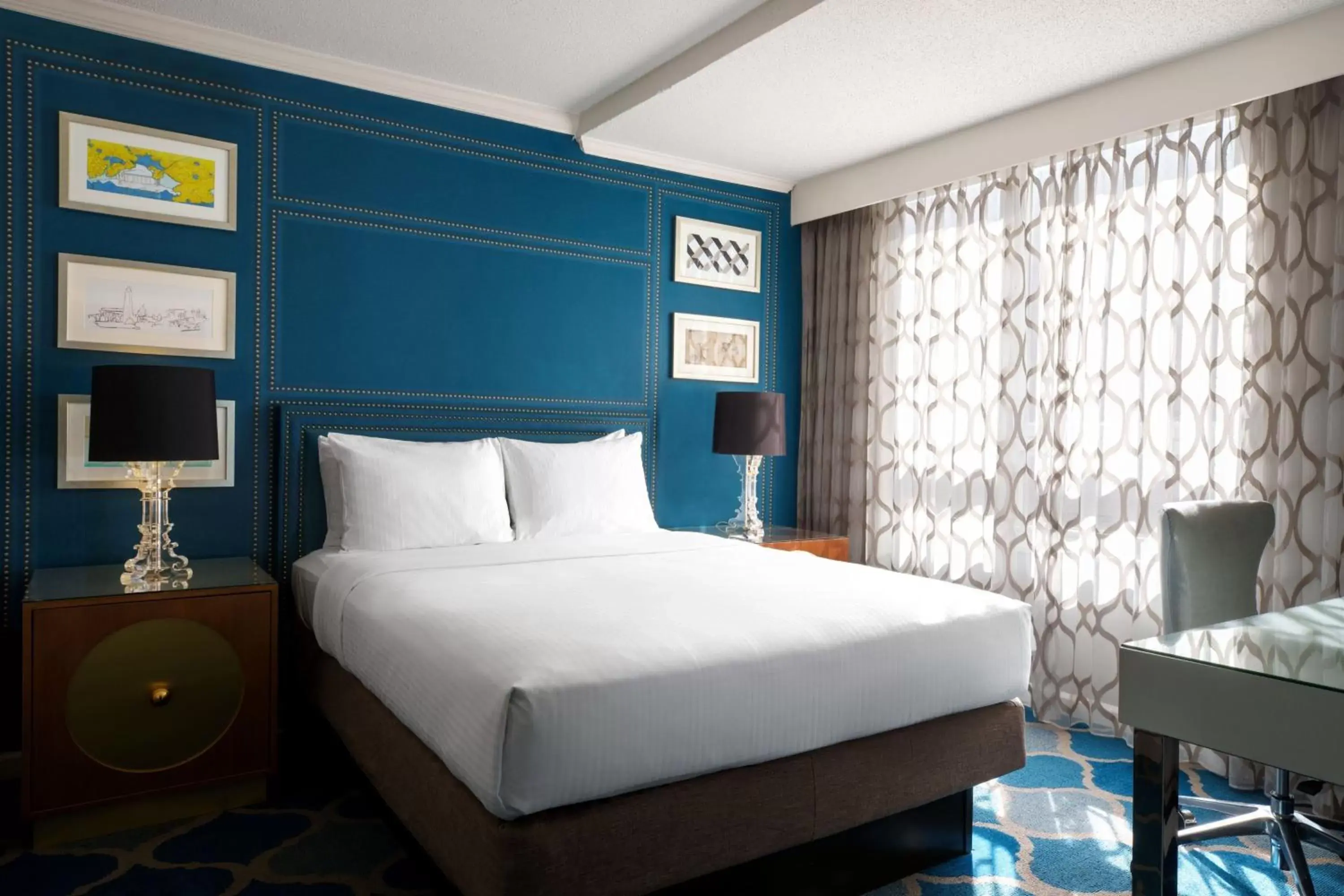 Photo of the whole room, Bed in The Ven at Embassy Row, Washington, D.C., a Tribute Portfolio Hotel