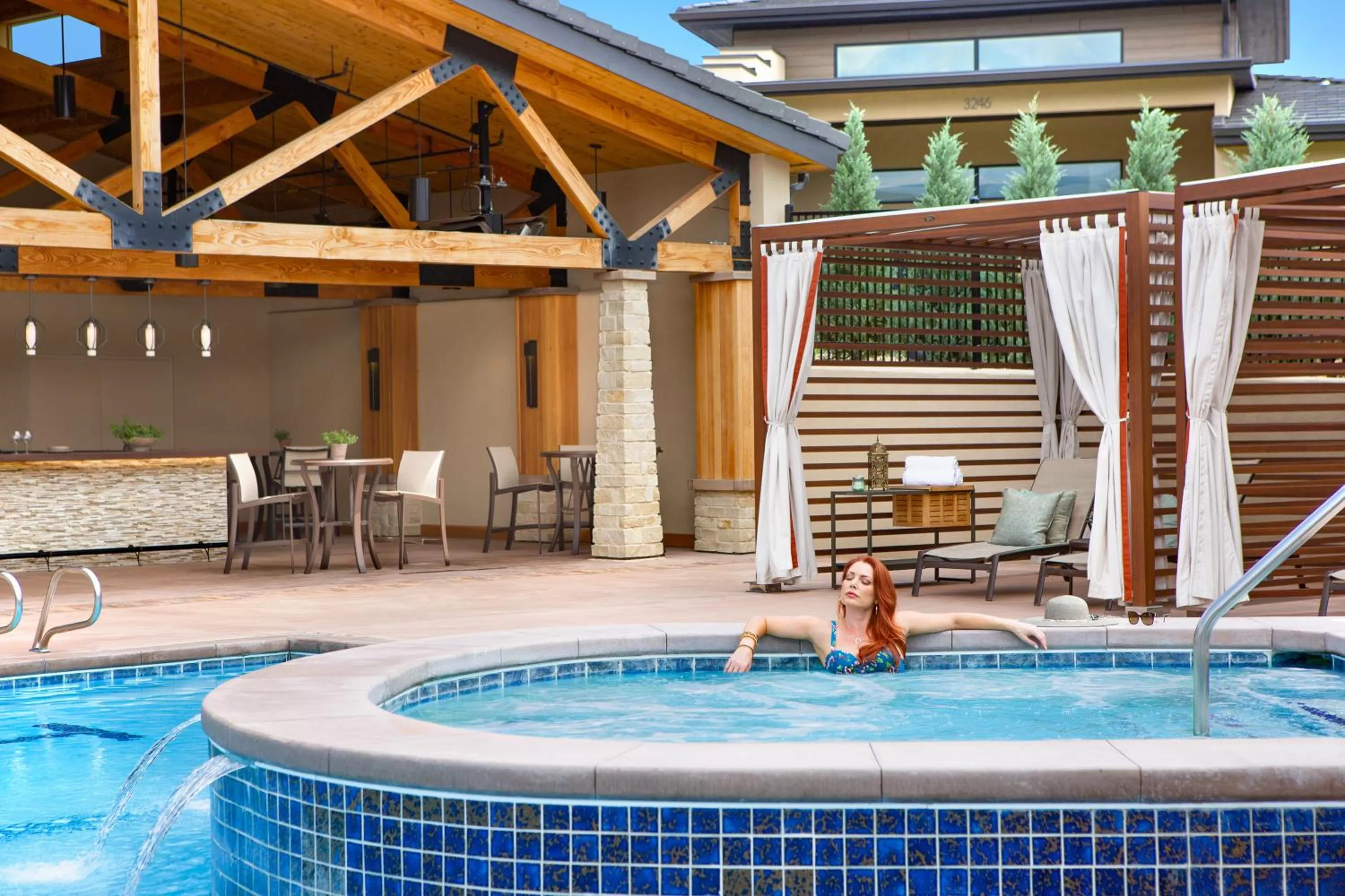Swimming pool in Garden of the Gods Resort & Club