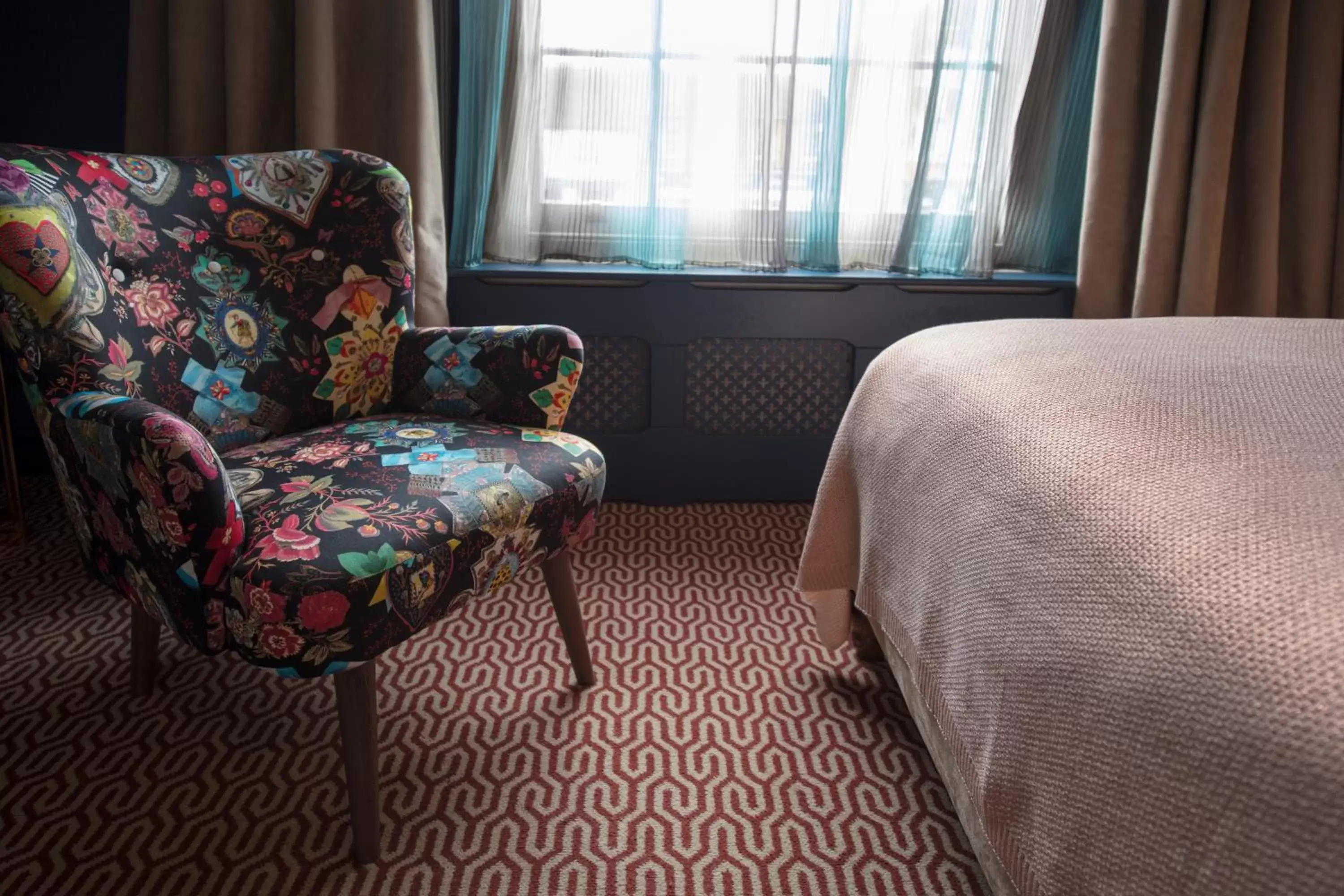 Bedroom, Seating Area in Hotel Cromwell Stevenage