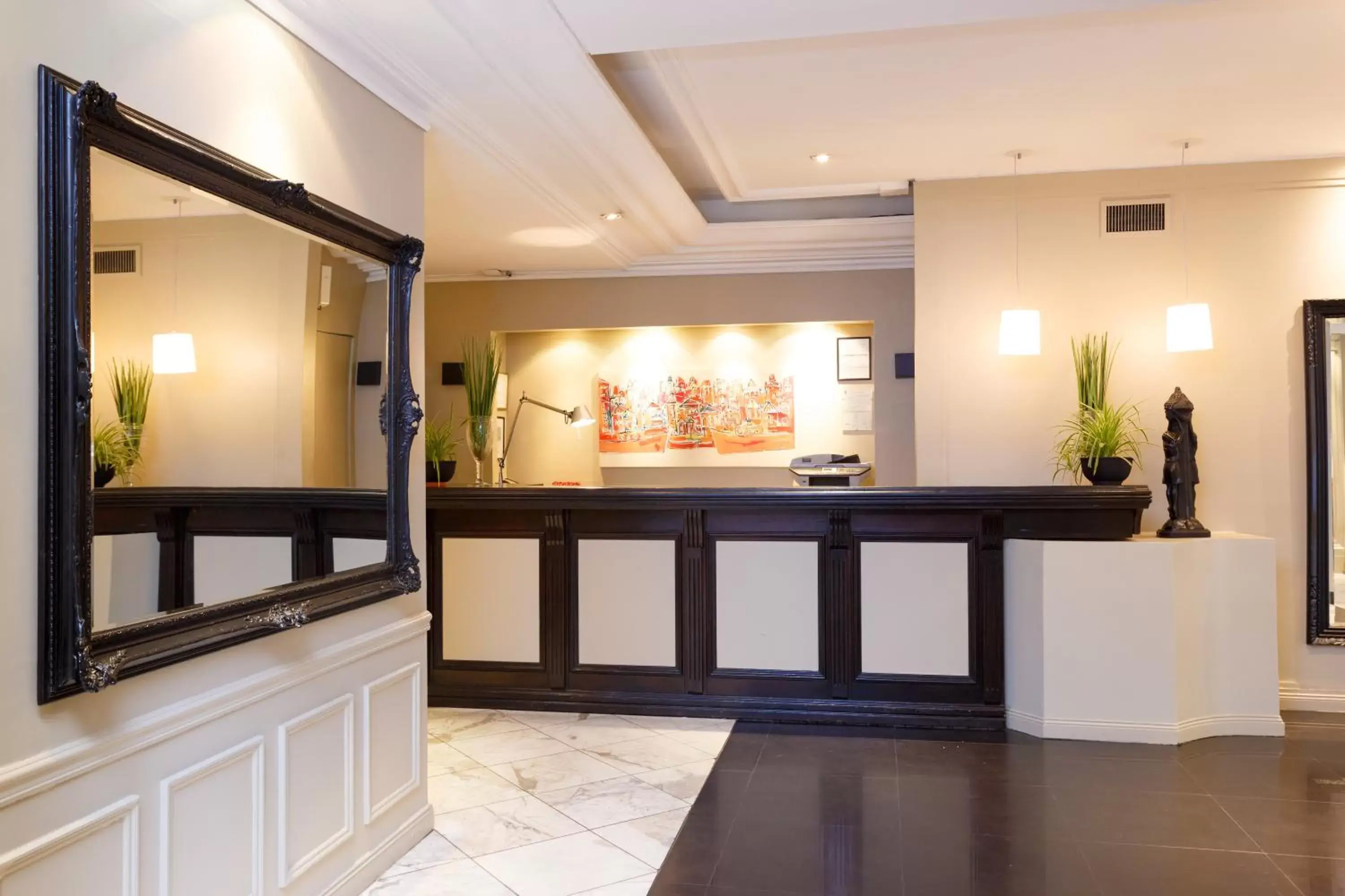 Lobby or reception, Lobby/Reception in Le Cinque Lusso Recoleta Lobby or reception, Lobby/Reception in Le Cinque Lusso Recoleta