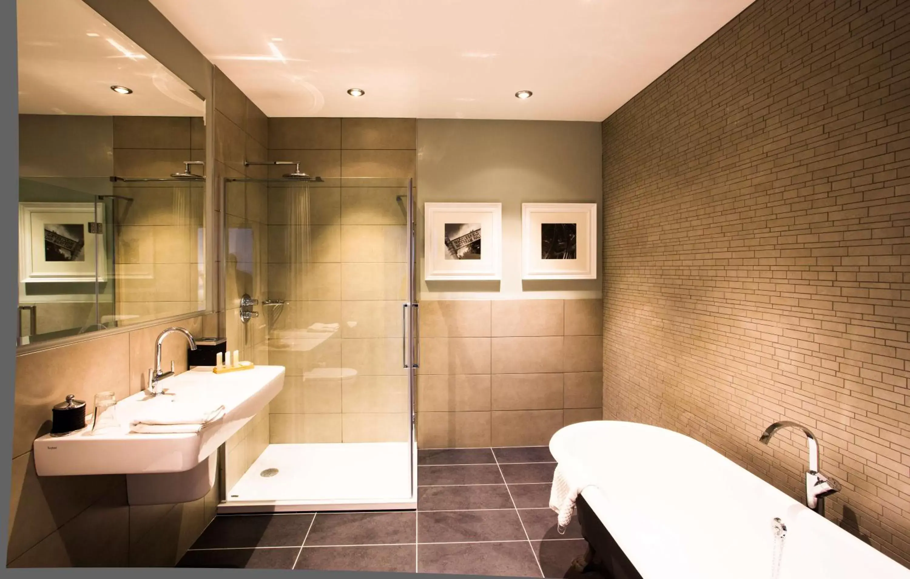 Bathroom in Mottram Hall