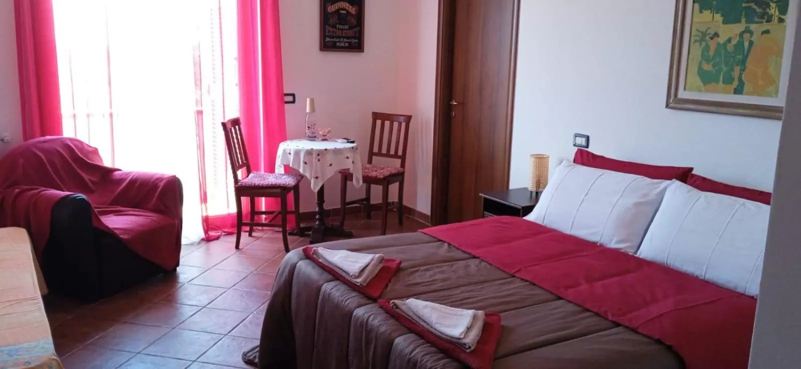 Bed in In Vino Veritas