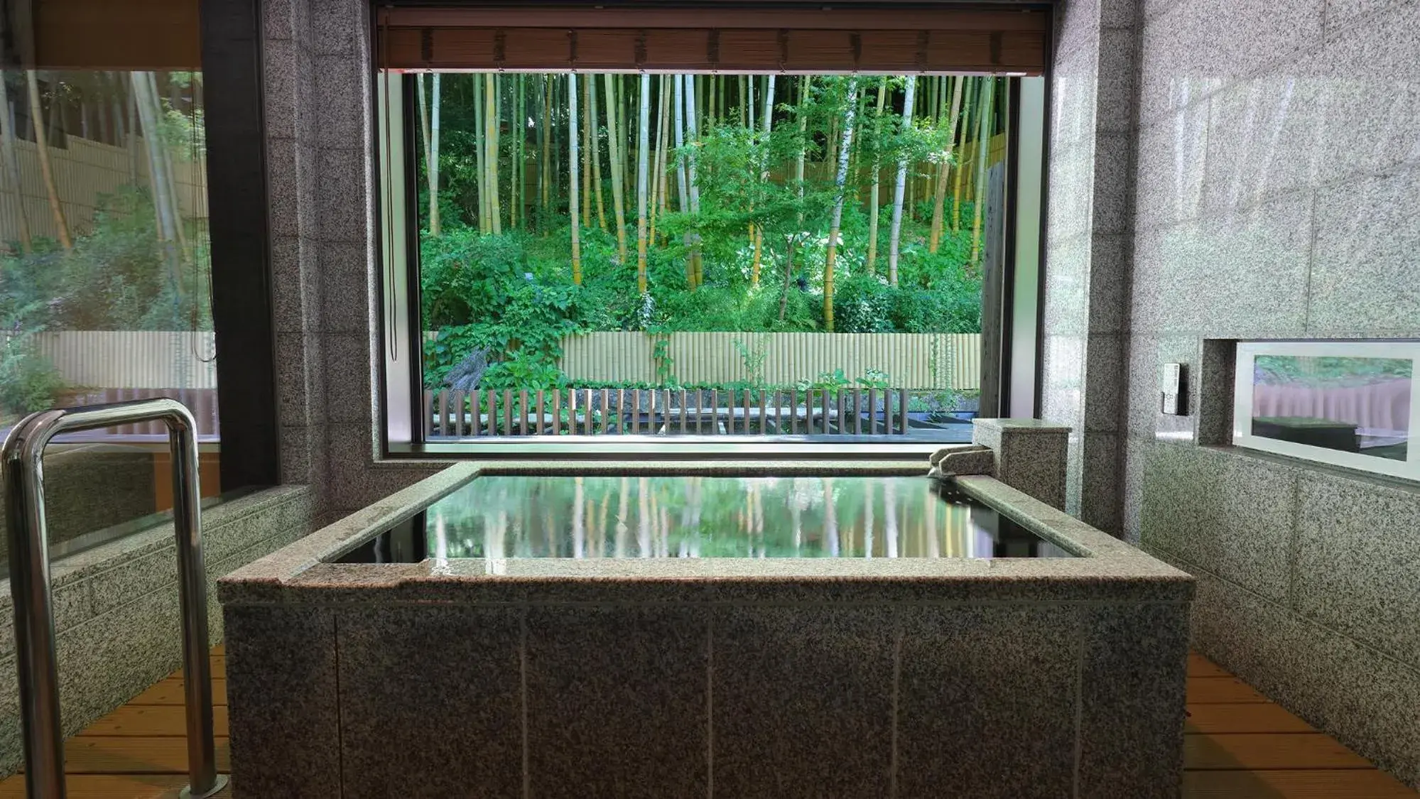 Swimming Pool in Arima Onsen Taketoritei Maruyama Ryokan