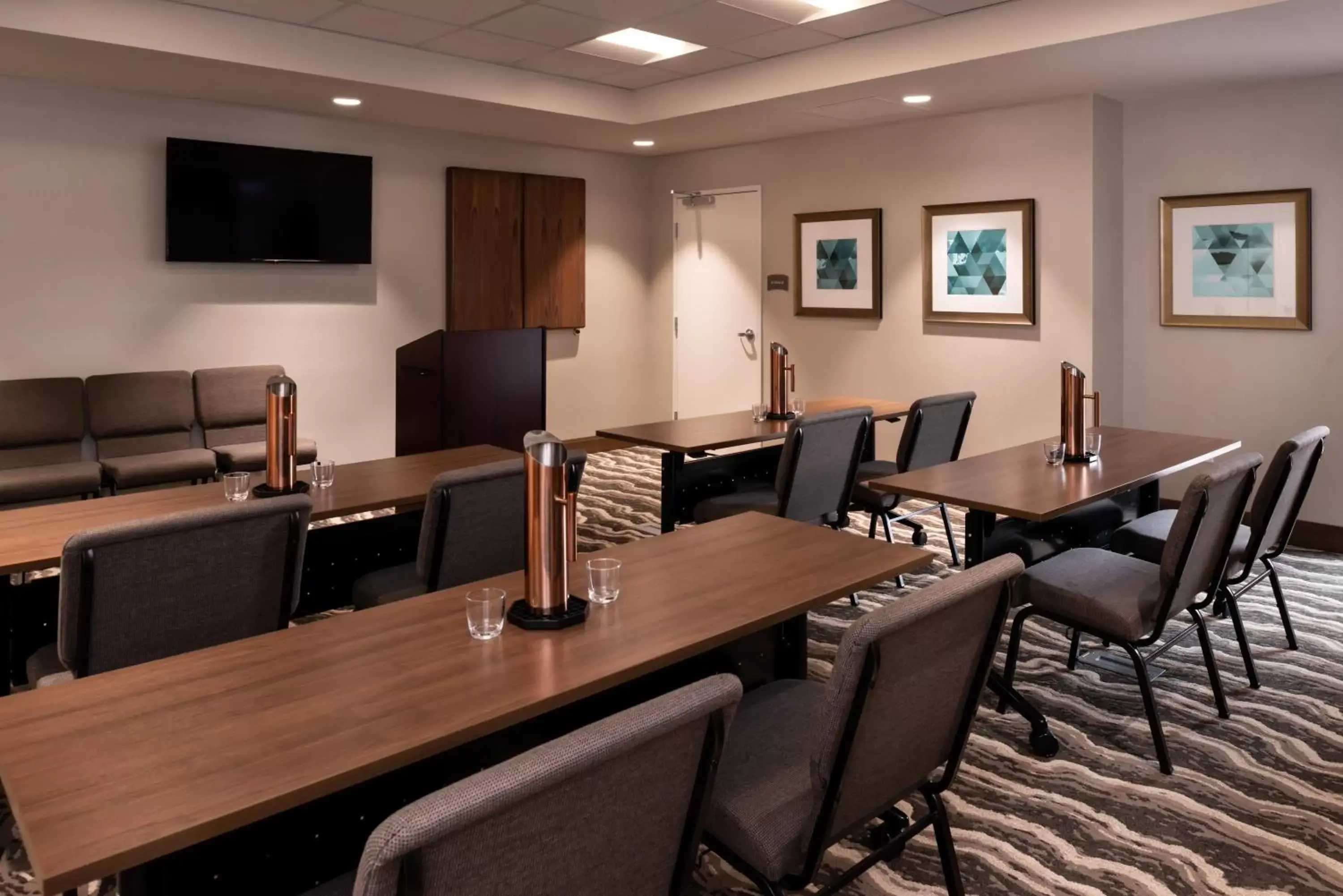 Meeting/conference room in Staybridge Suites - St George, an IHG Hotel