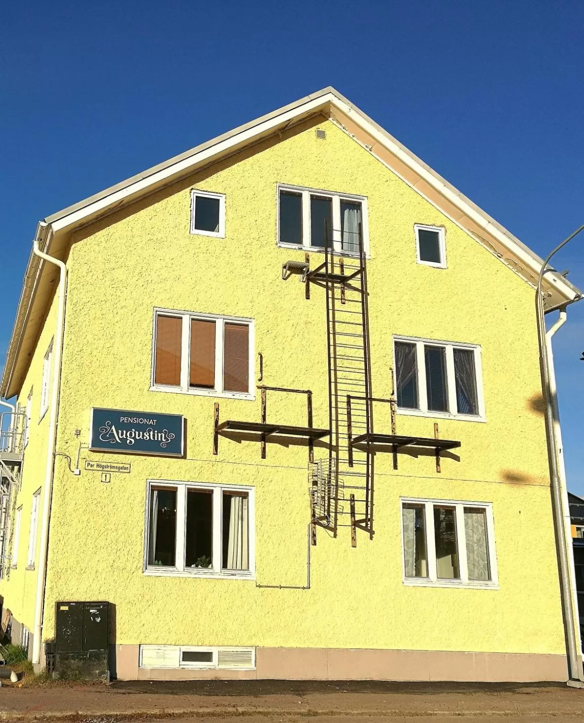 Facade/entrance in Pensionat Augustin