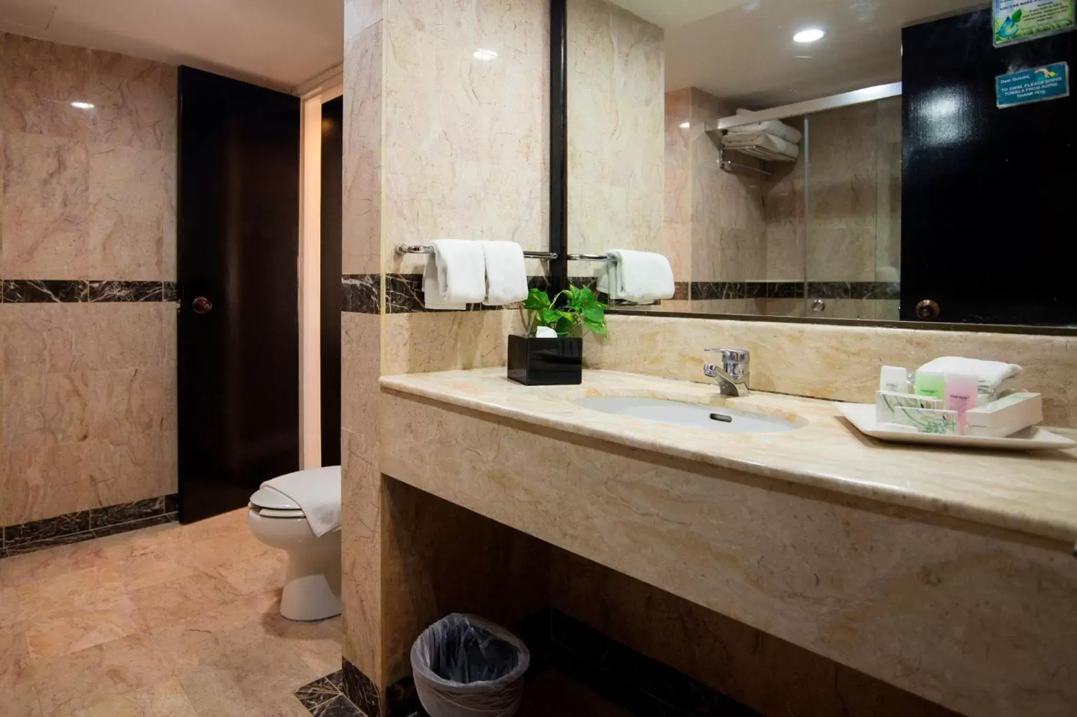 Bathroom in Bayview Hotel Melaka