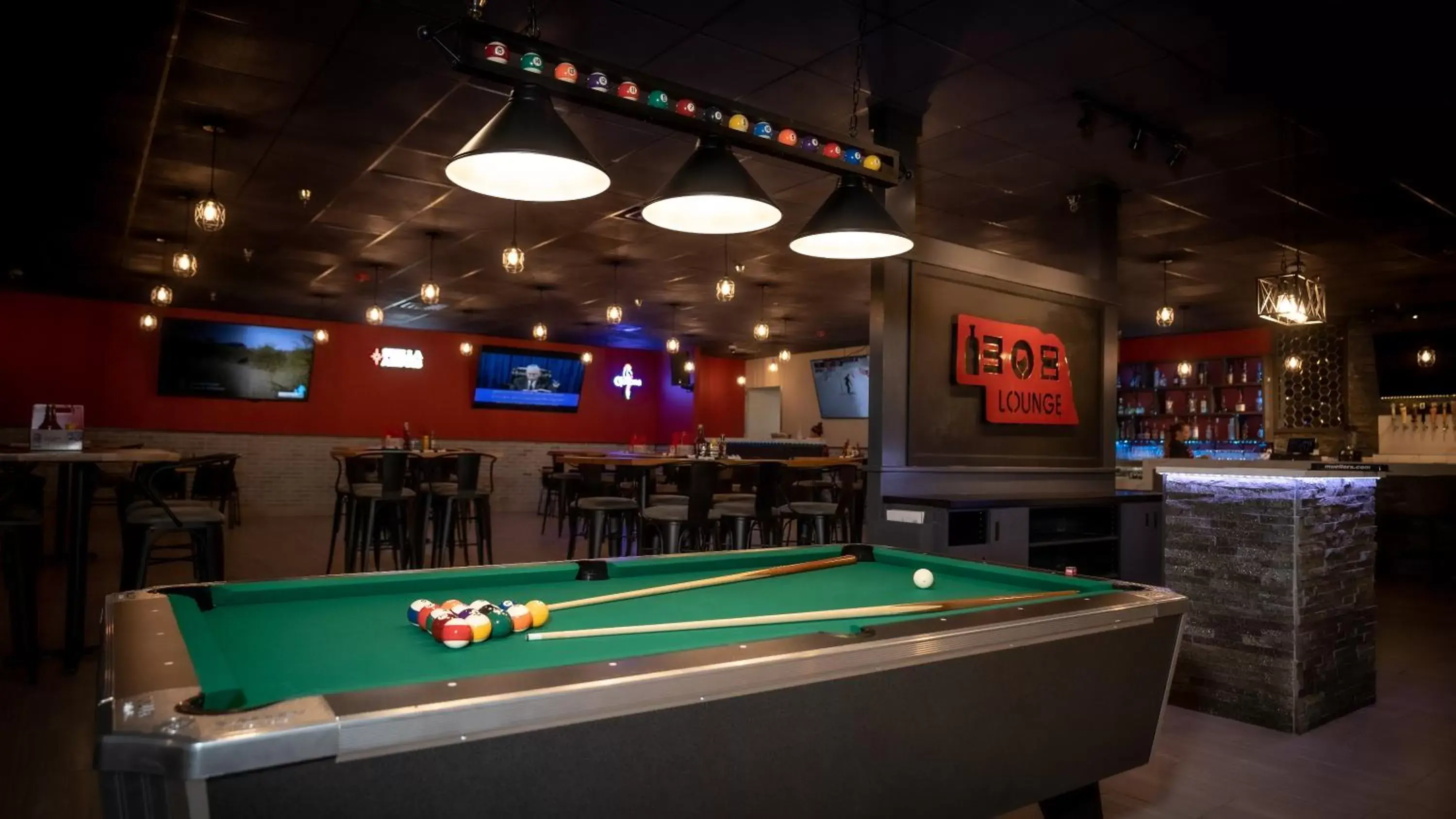 Restaurant/places to eat, Billiards in Quality Inn & Suites