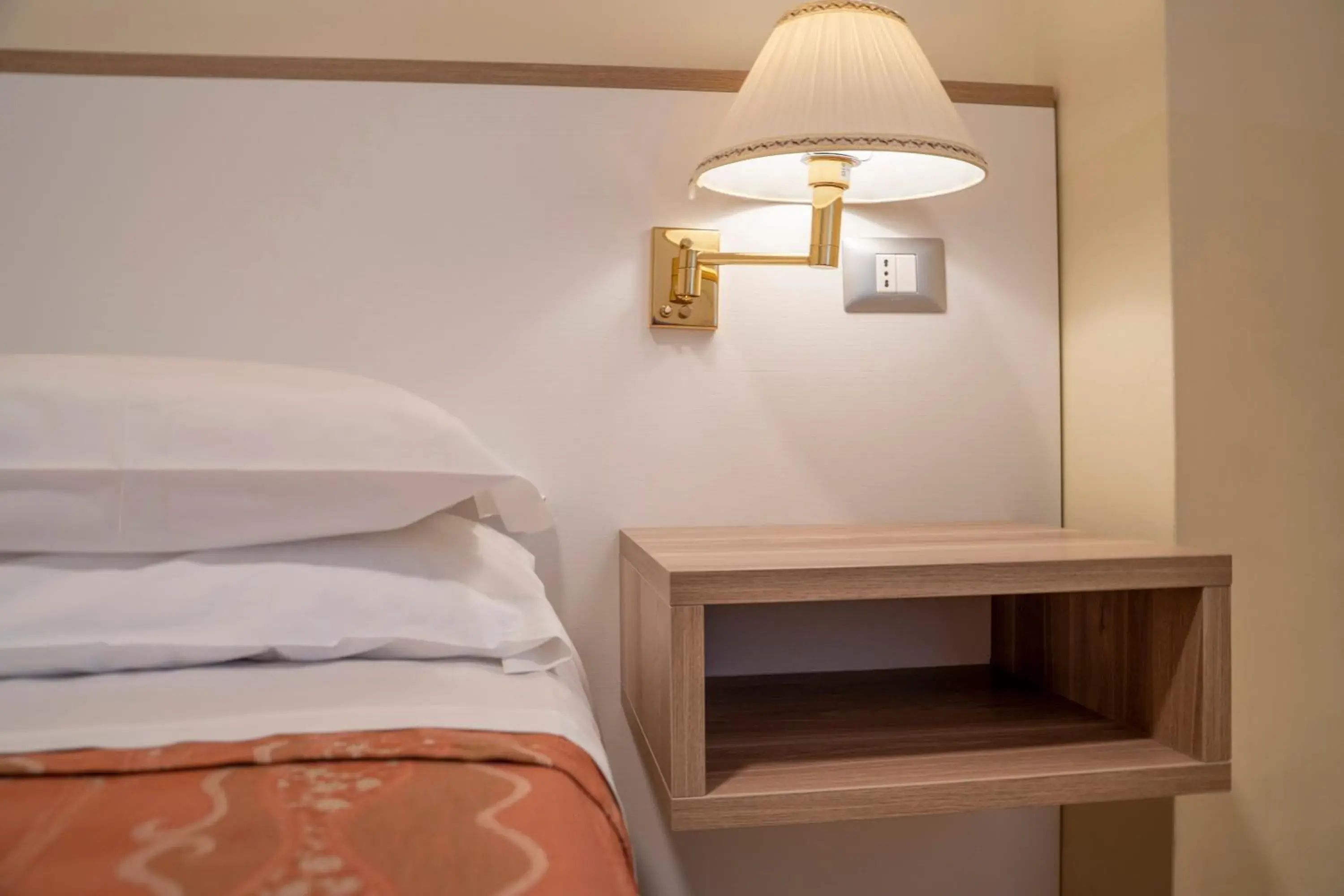 Bed in Hotel Dei Fiori