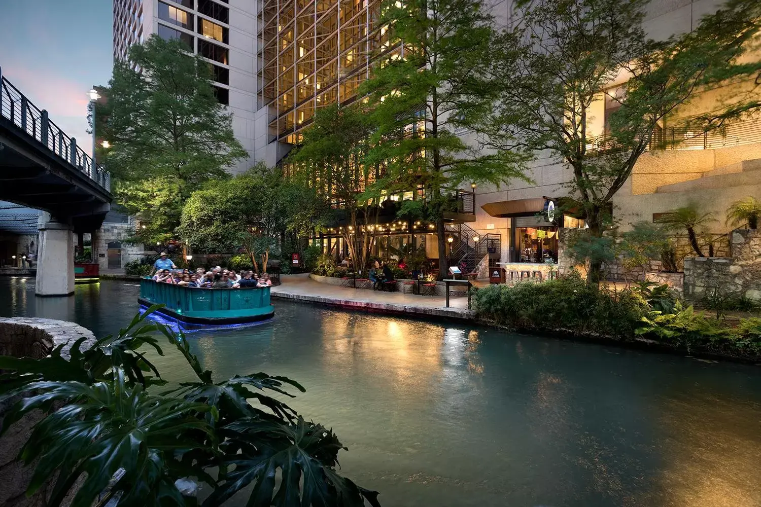 Property building in Hyatt Regency San Antonio Riverwalk