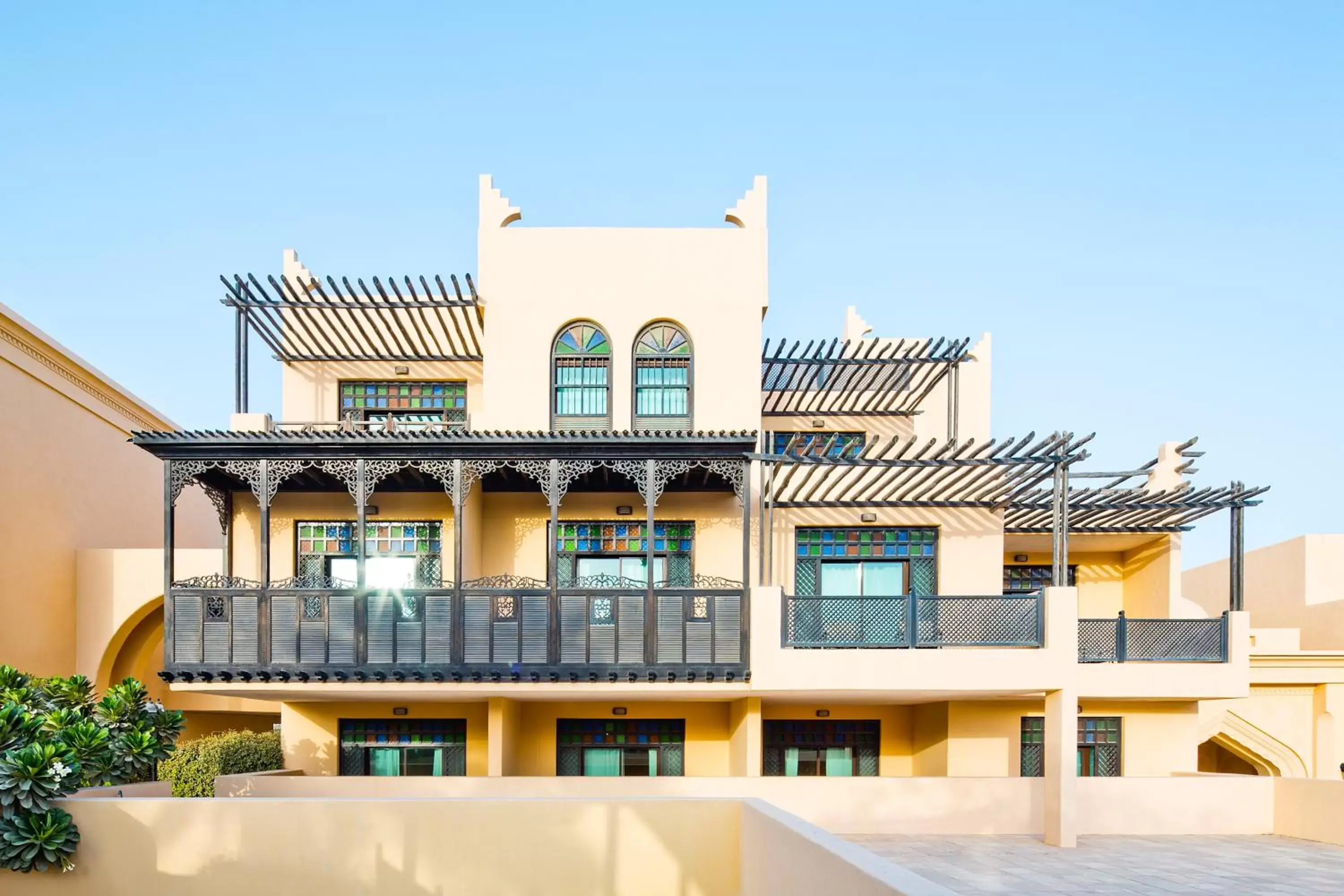 Facade/entrance, Property Building in Novotel Bahrain Al Dana Resort