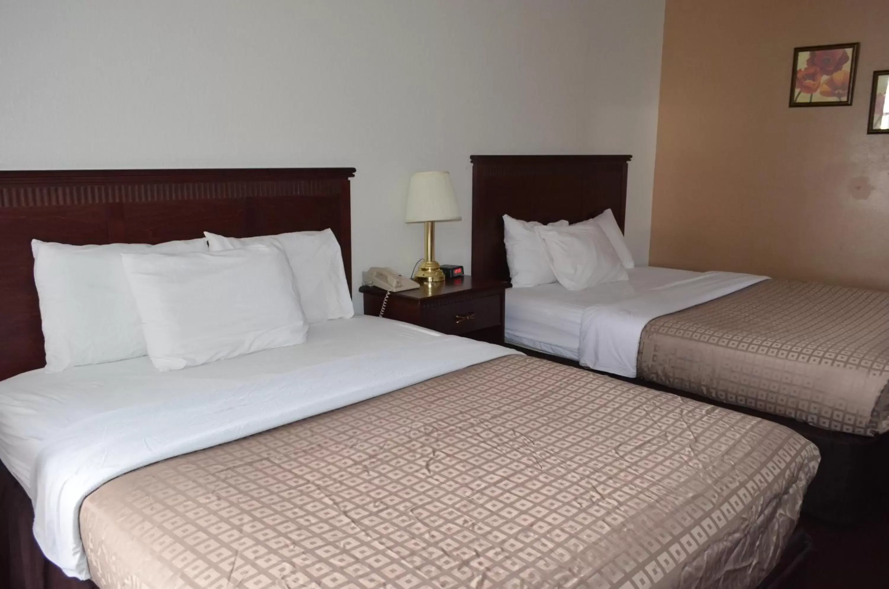 Bedroom, Bed in National 9 Mount Nebo Bedroom, Bed in National 9 Mount Nebo