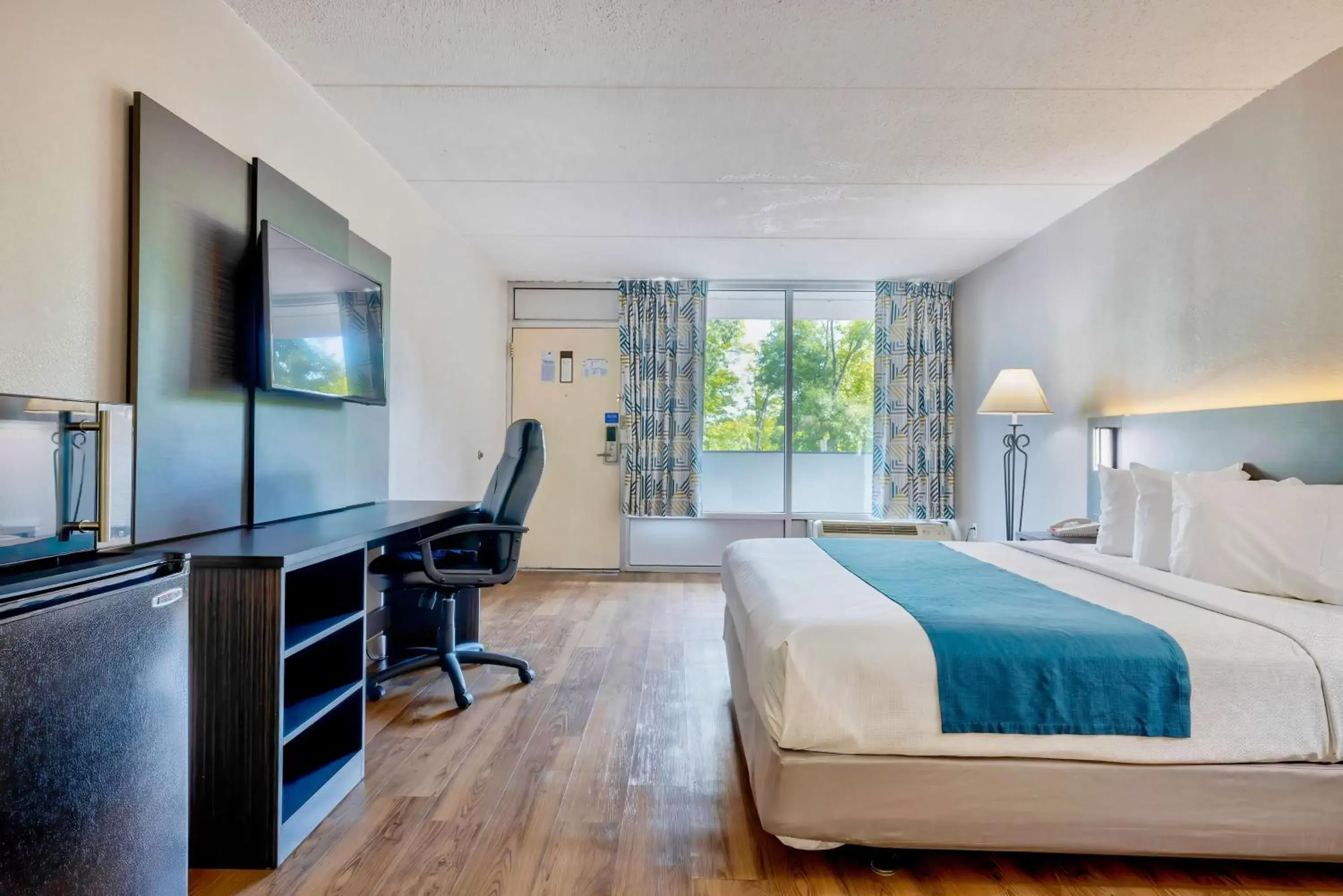 Bedroom, Bed in Motel 6 Morgantown Bedroom, Bed in Motel 6 Morgantown