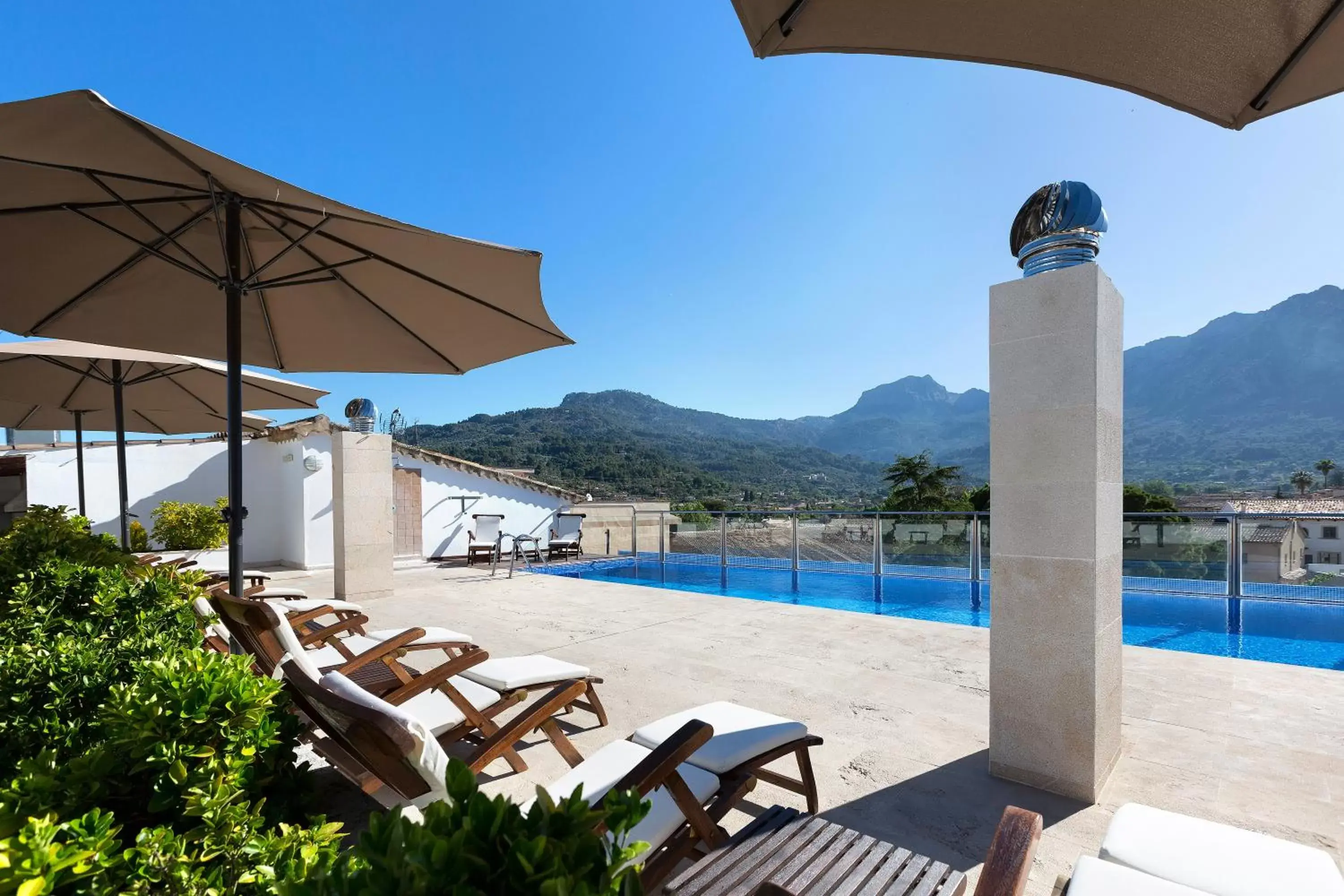 Swimming Pool in Gran Hotel Soller