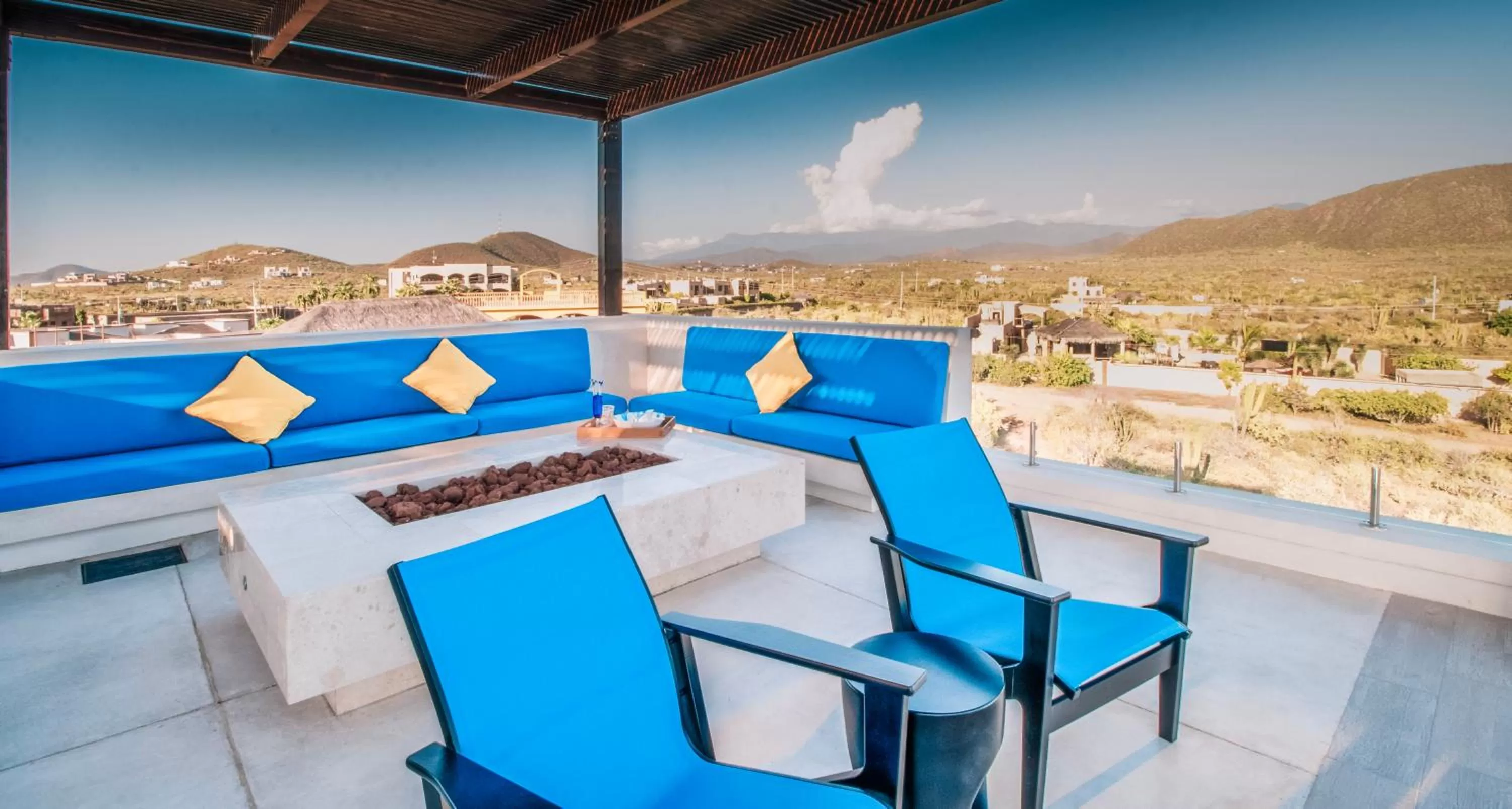 BBQ facilities in Cerritos Surf Residences