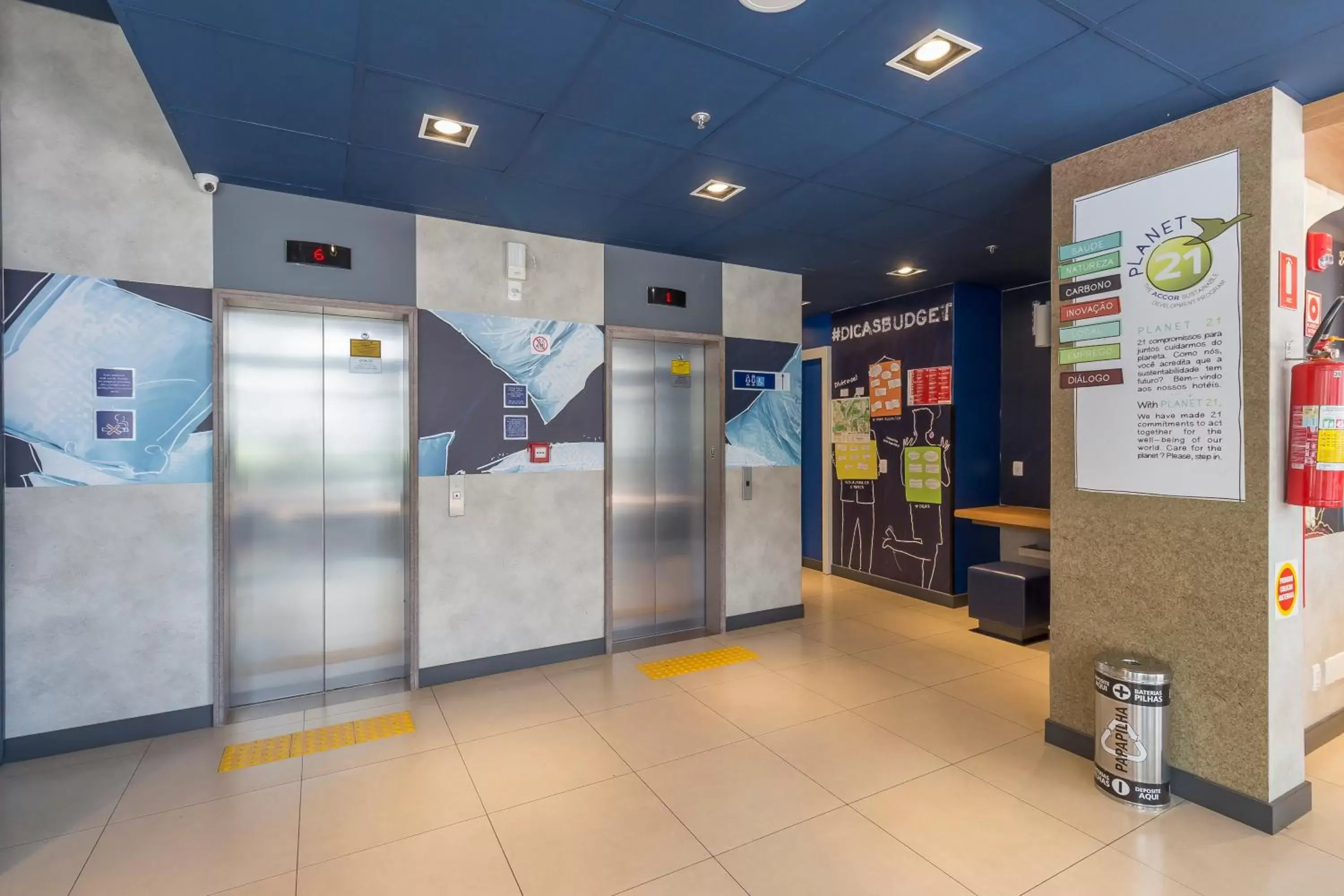 Facade/entrance in ibis budget Blumenau Facade/entrance in ibis budget Blumenau