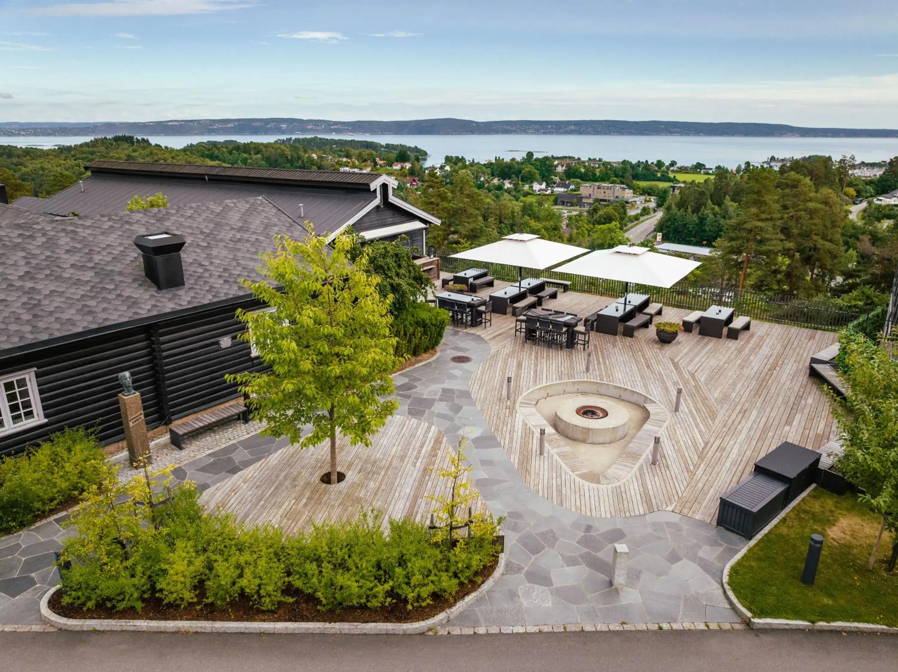 Property building, Bird's-eye View in Quality Hotel Leangkollen