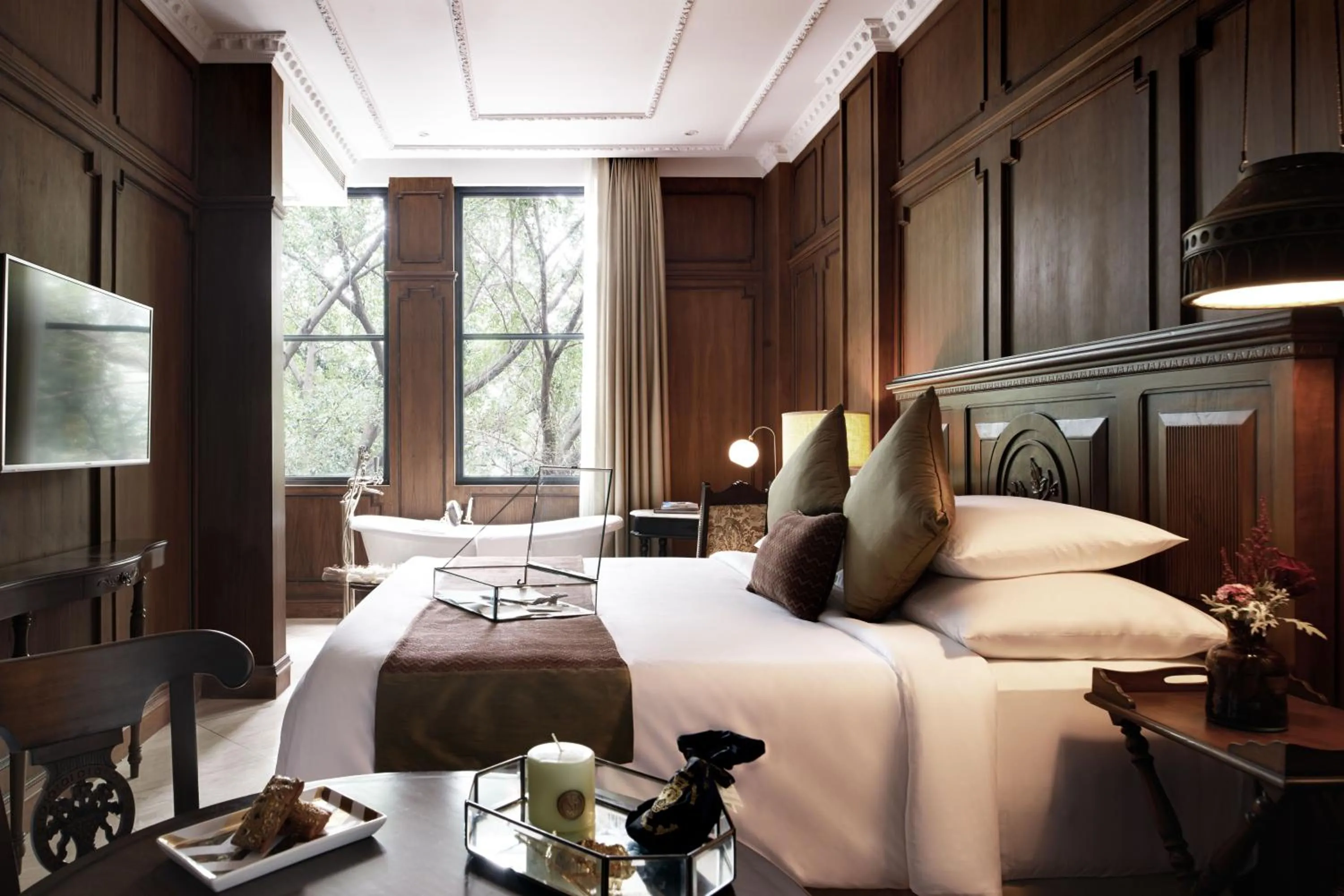 Bedroom, Bed in The Gunawarman