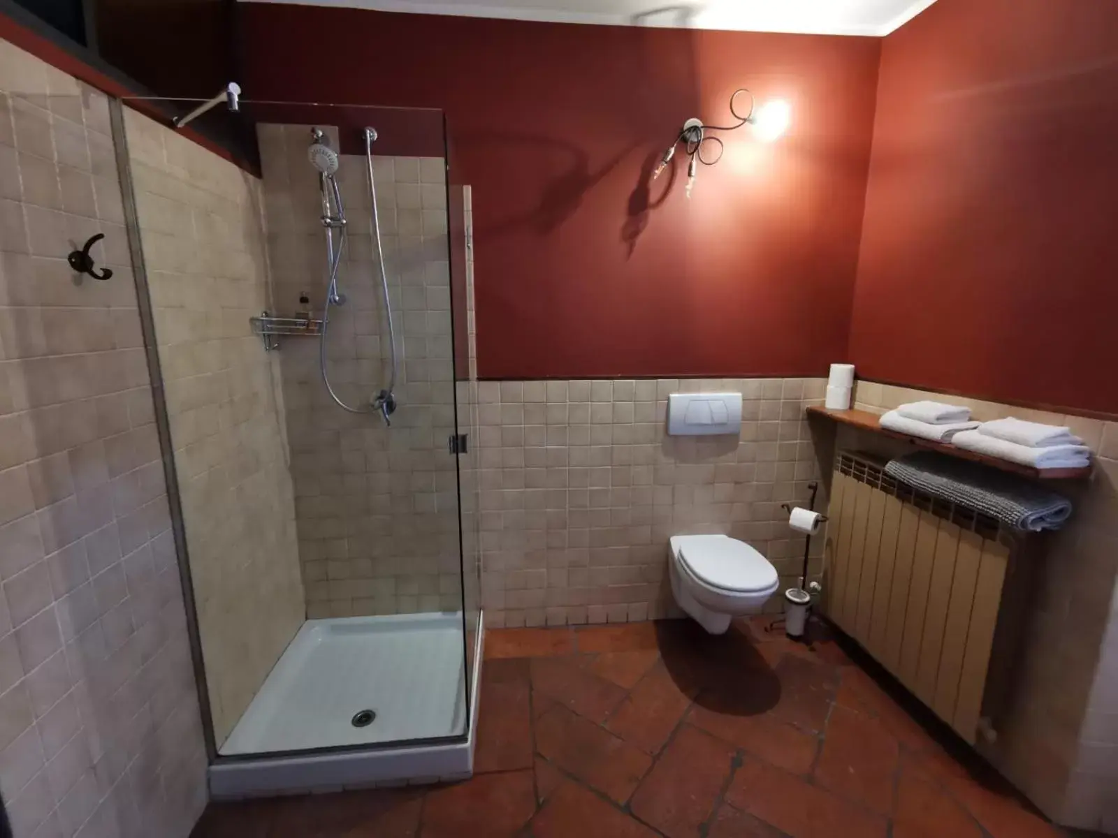 Bathroom in Angolo Del Poeta