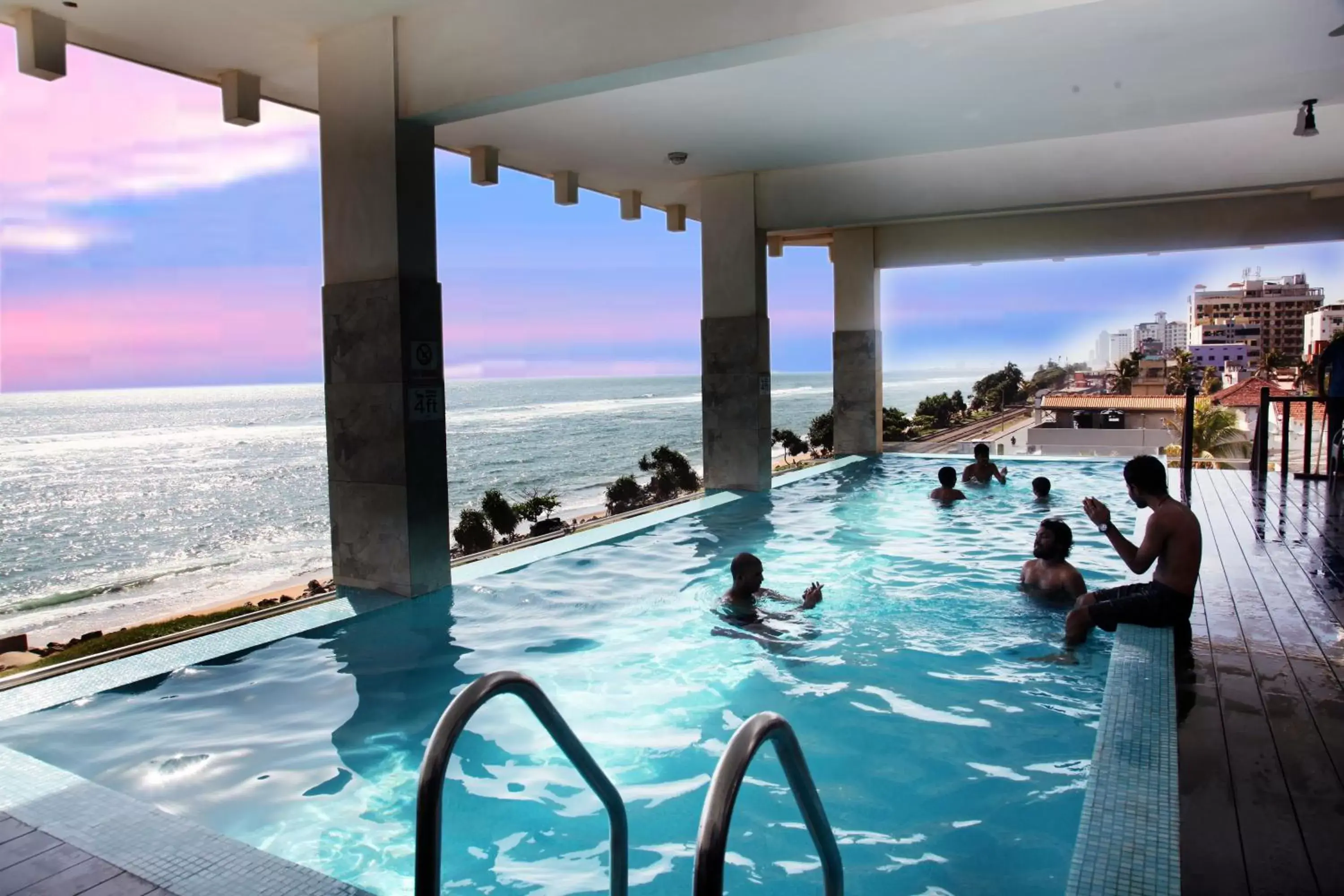 Pool view, Swimming Pool in Mirage Colombo