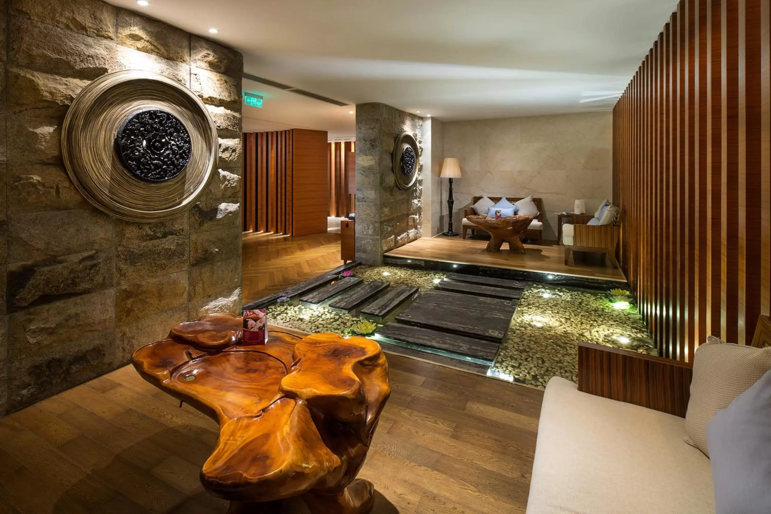 Spa and wellness centre/facilities, Lobby/Reception in Crowne Plaza Sanya City Center, an IHG Hotel
