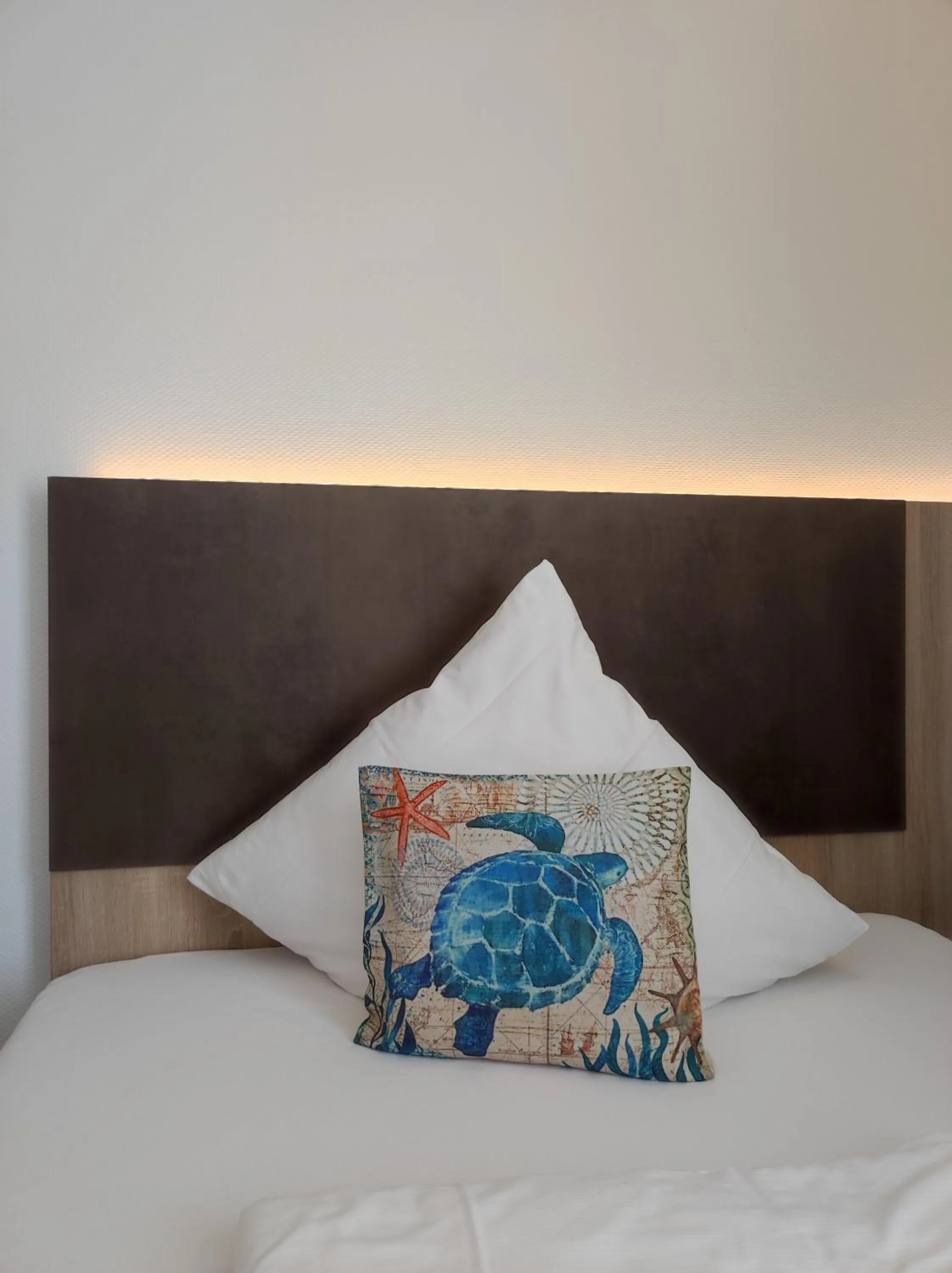 Bed in Nordsee Hotel Borkum