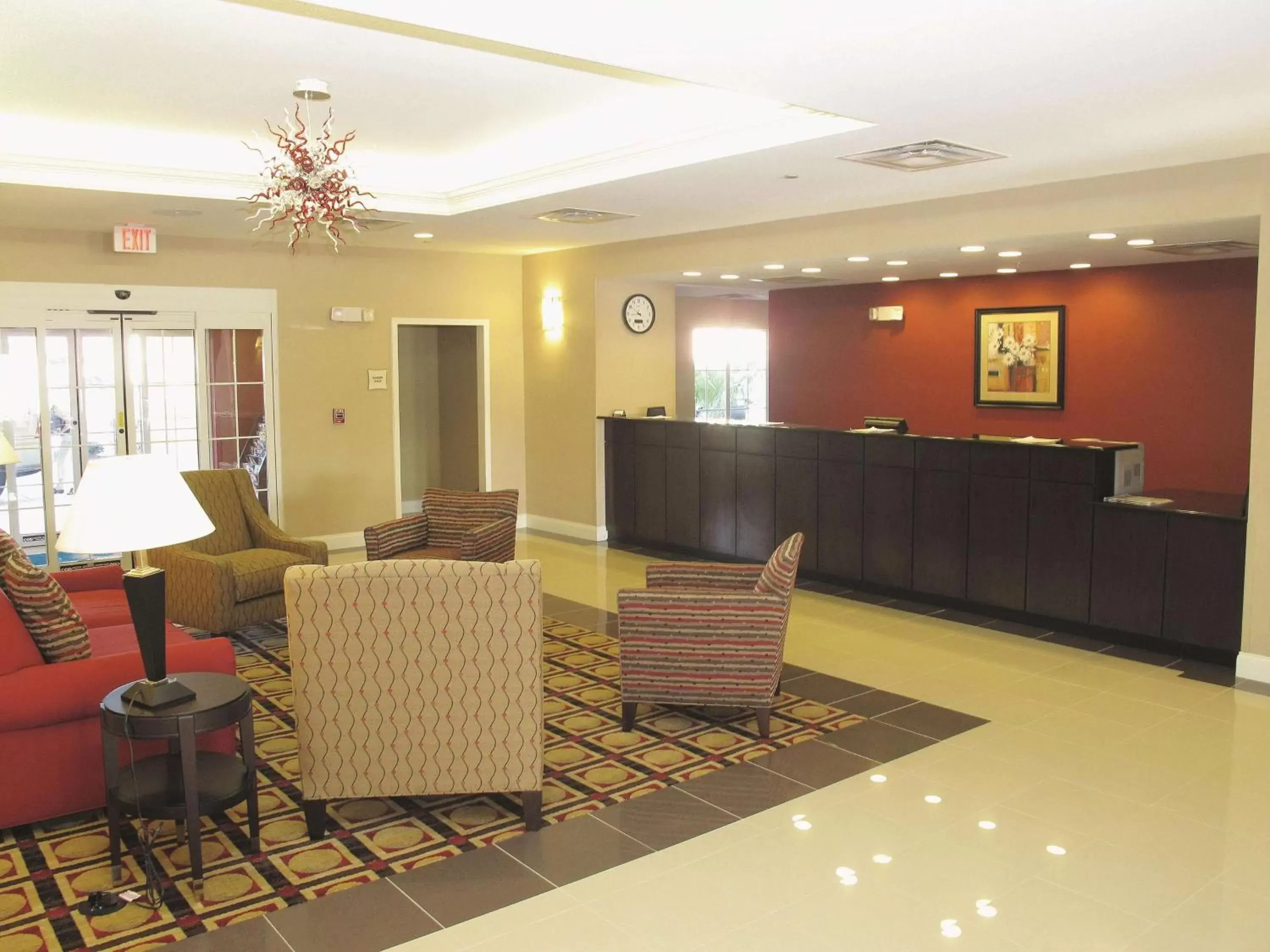 Lobby or reception in La Quinta by Wyndham Macon West