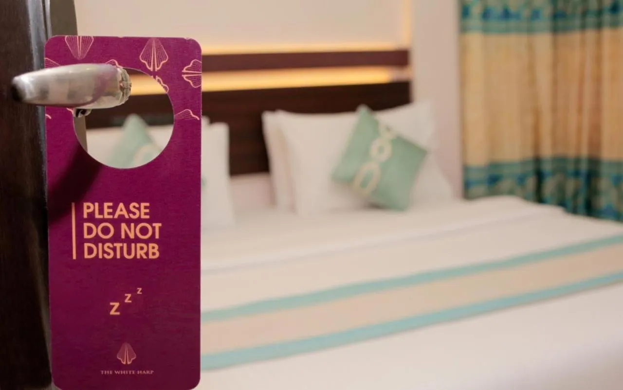 The White Harp Beach Hotel