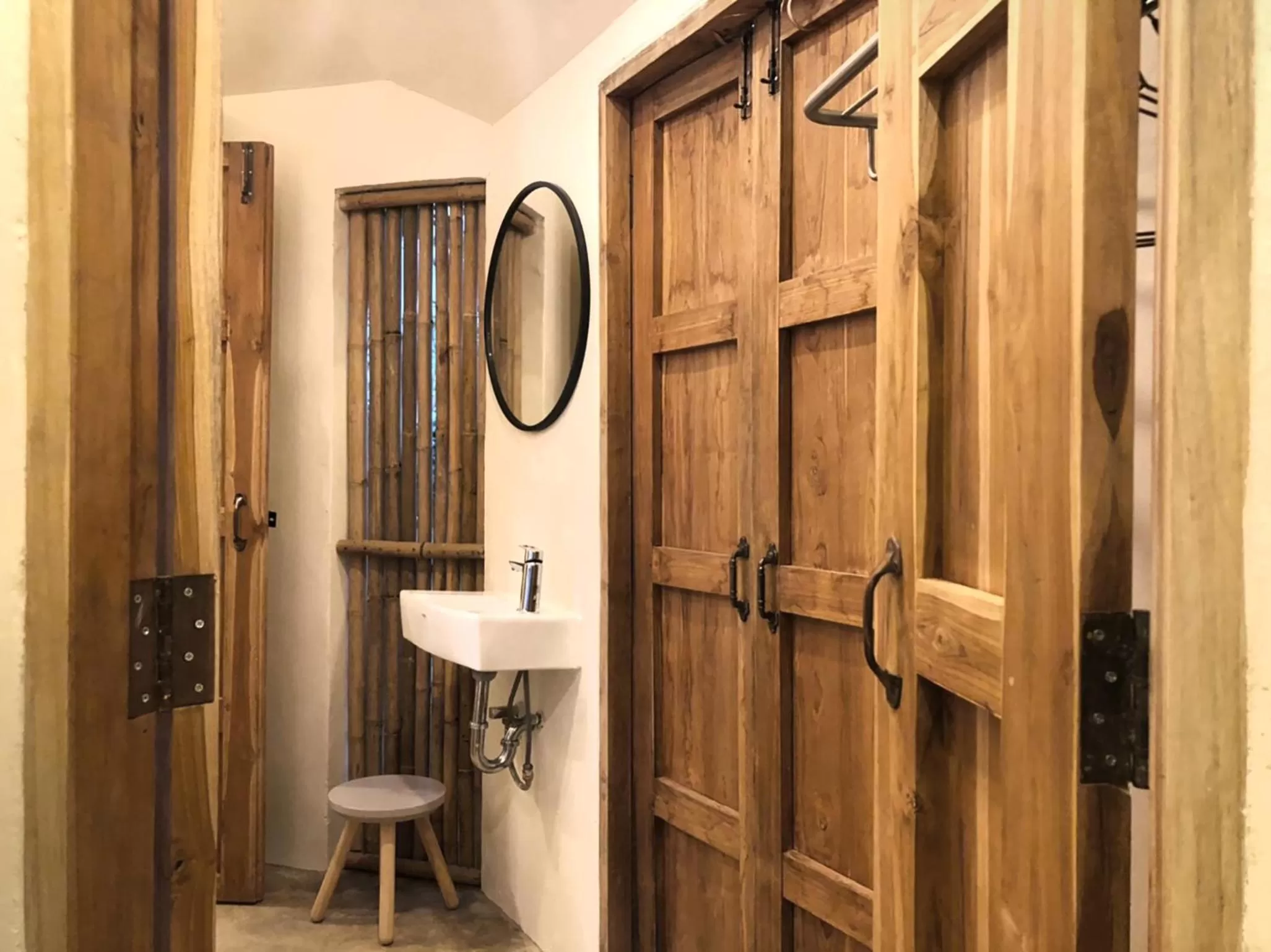 Bathroom in Doowall Hotel