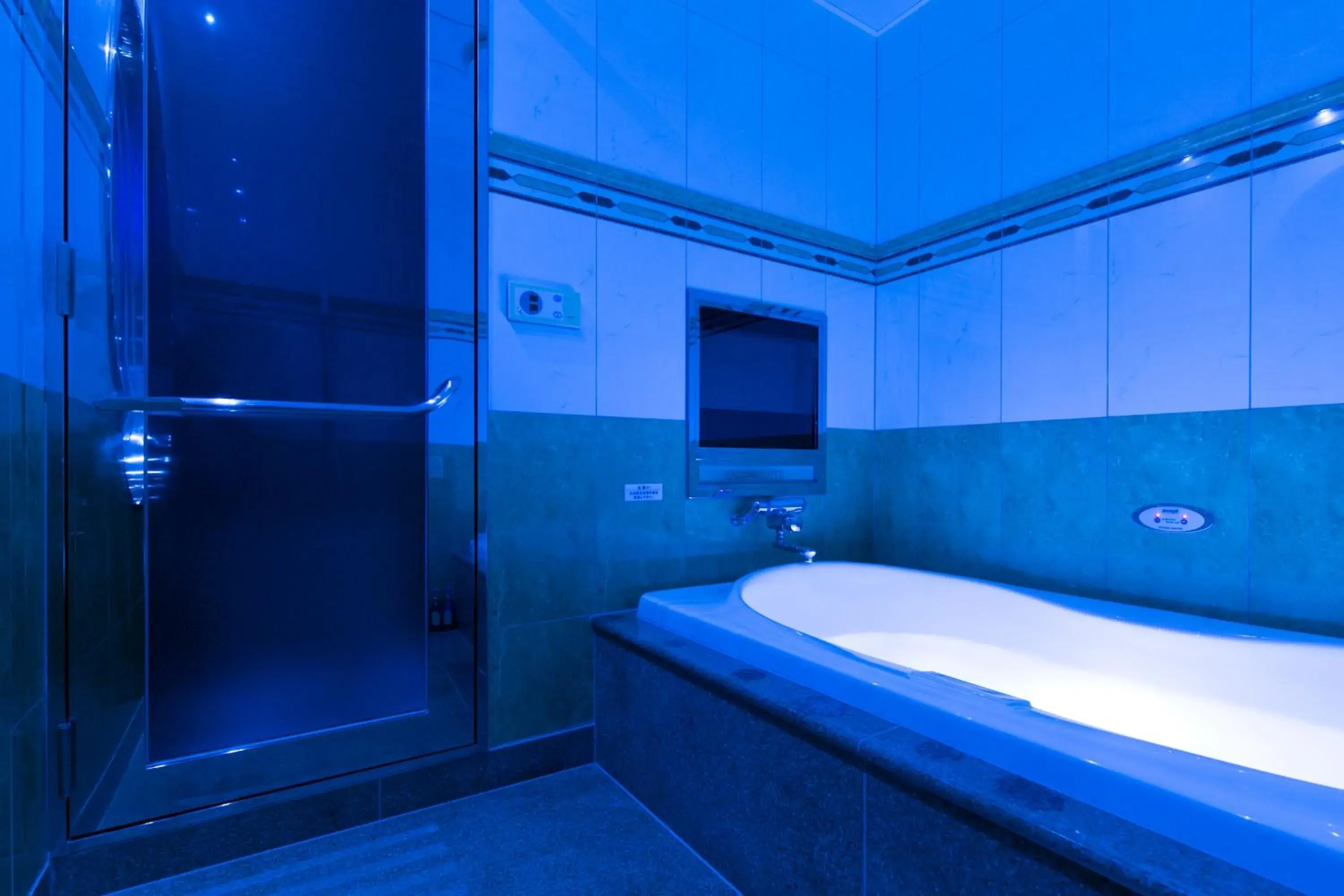 Shower in HOTEL D-WAVE Shinjuku(Adult Only) Shower in HOTEL D-WAVE Shinjuku(Adult Only)