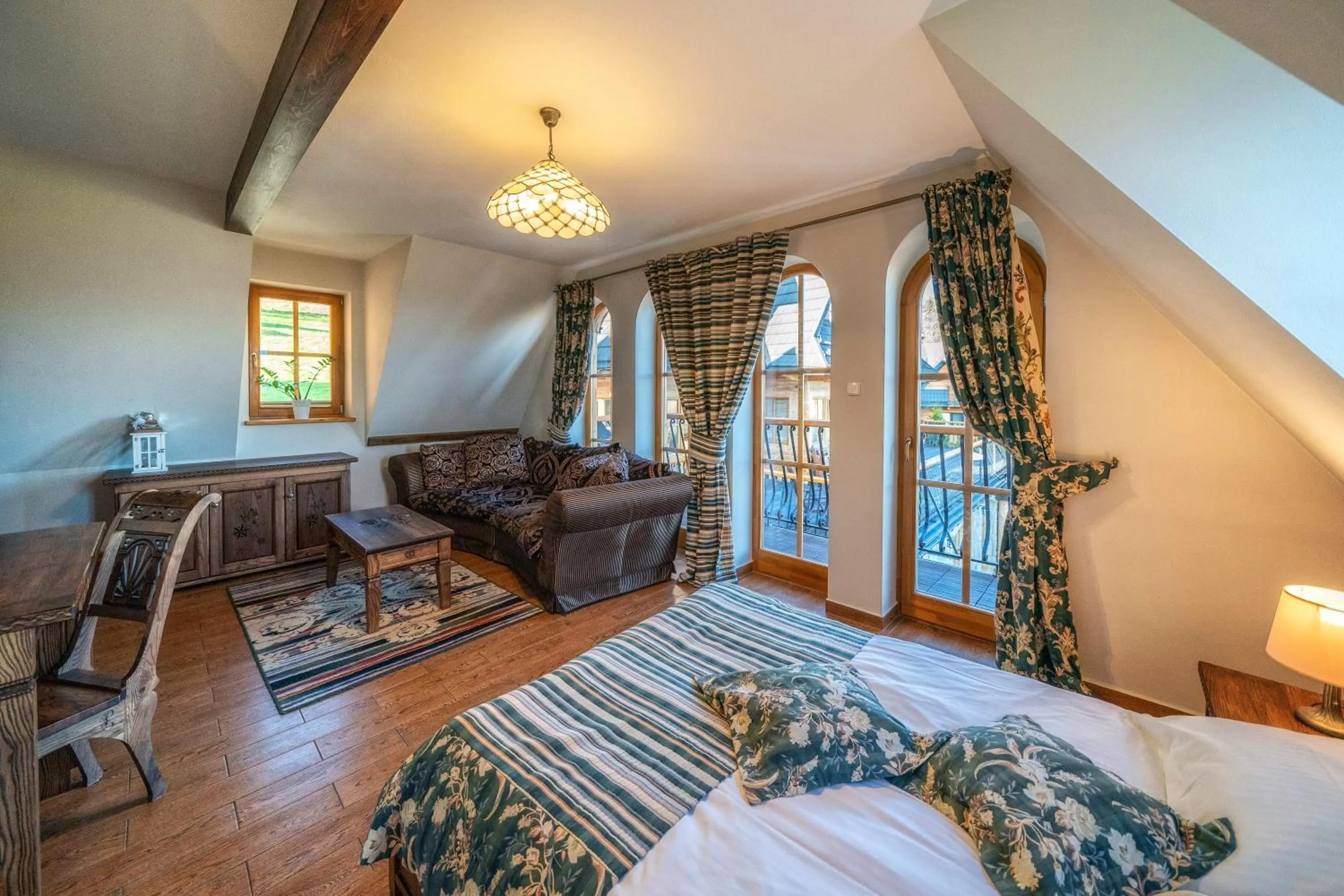 Living room, Bed in Butorowy Dwór