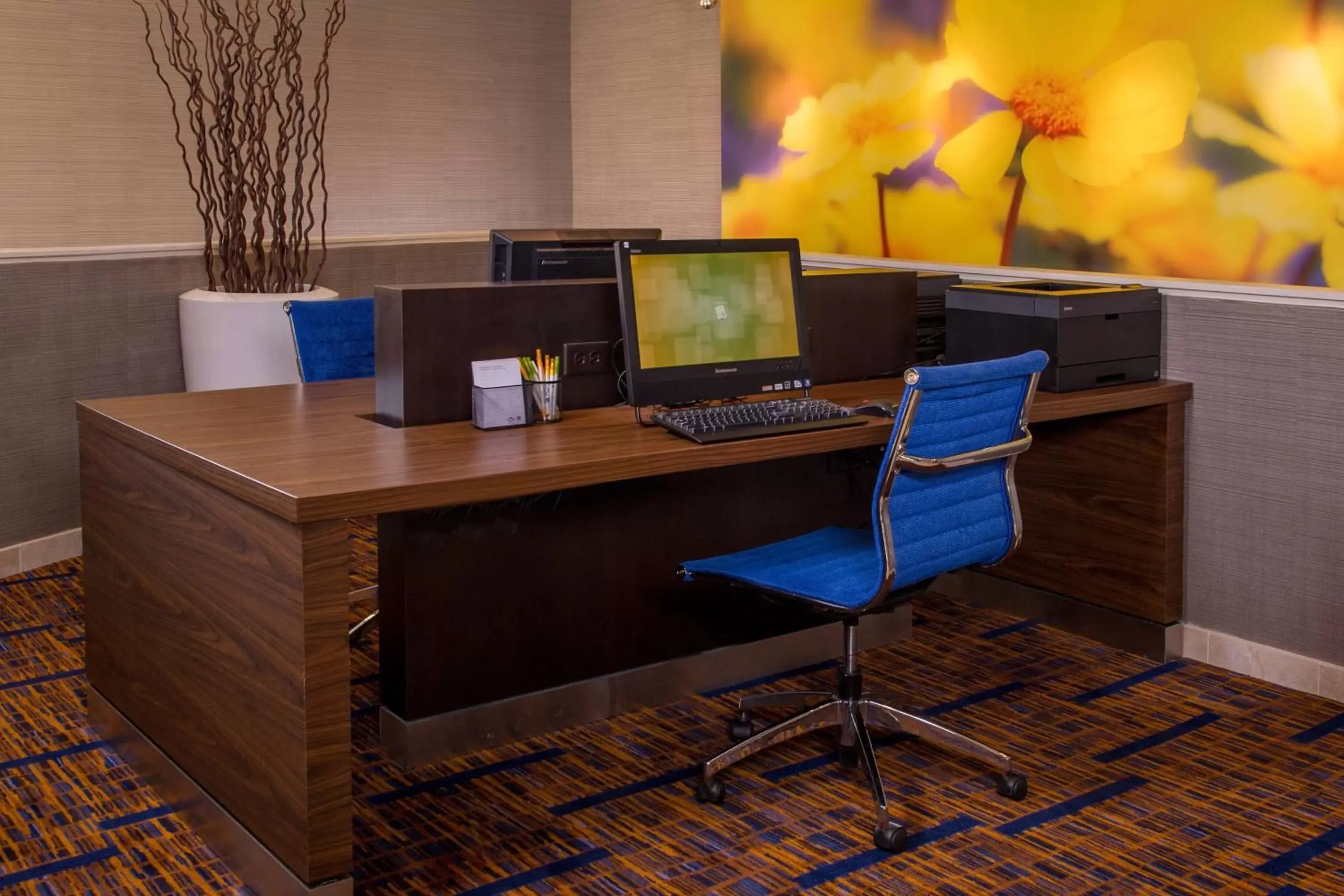 Business facilities in Courtyard by Marriott Richmond West