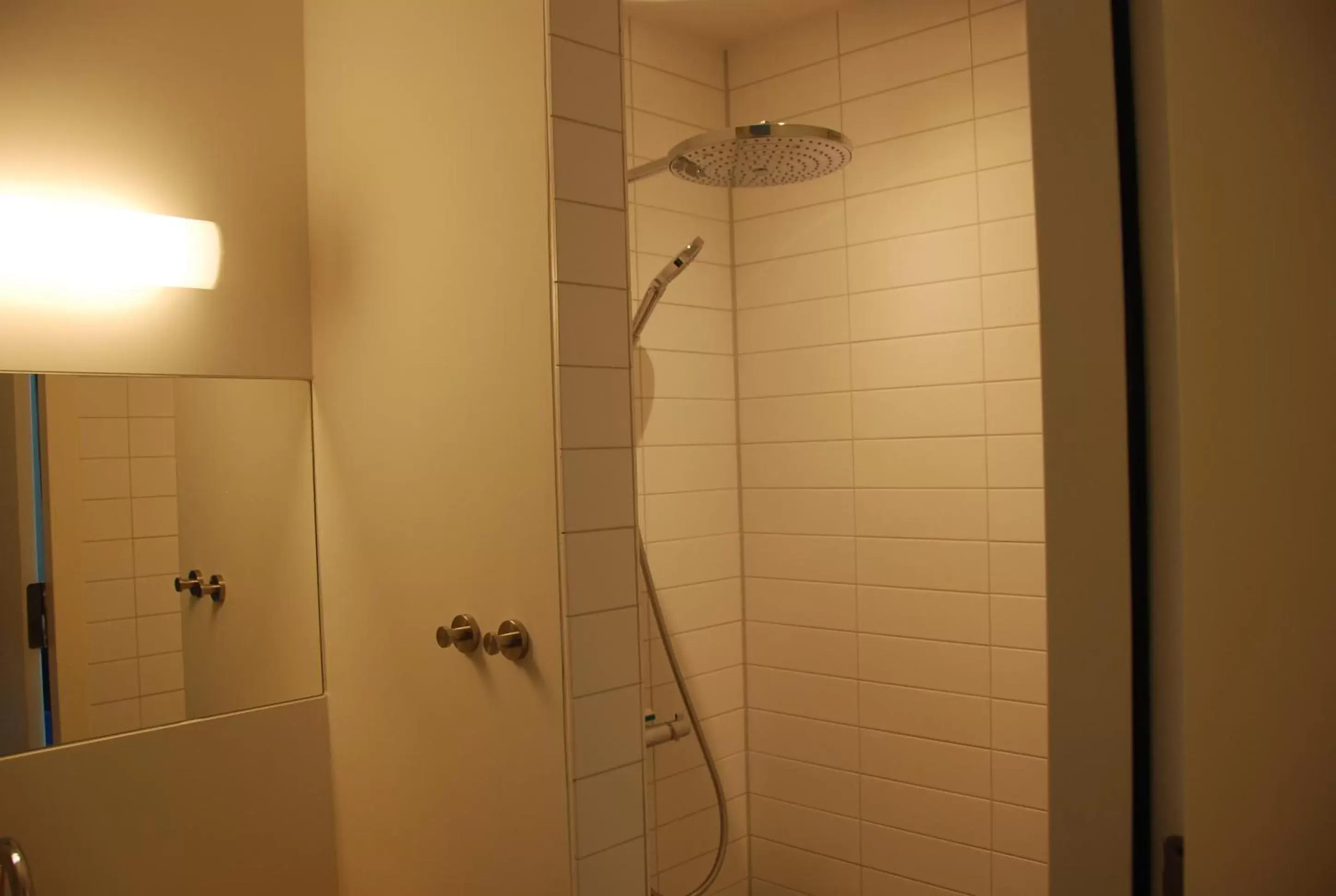 Shower, Bathroom in MOoij Bed en Breakfast