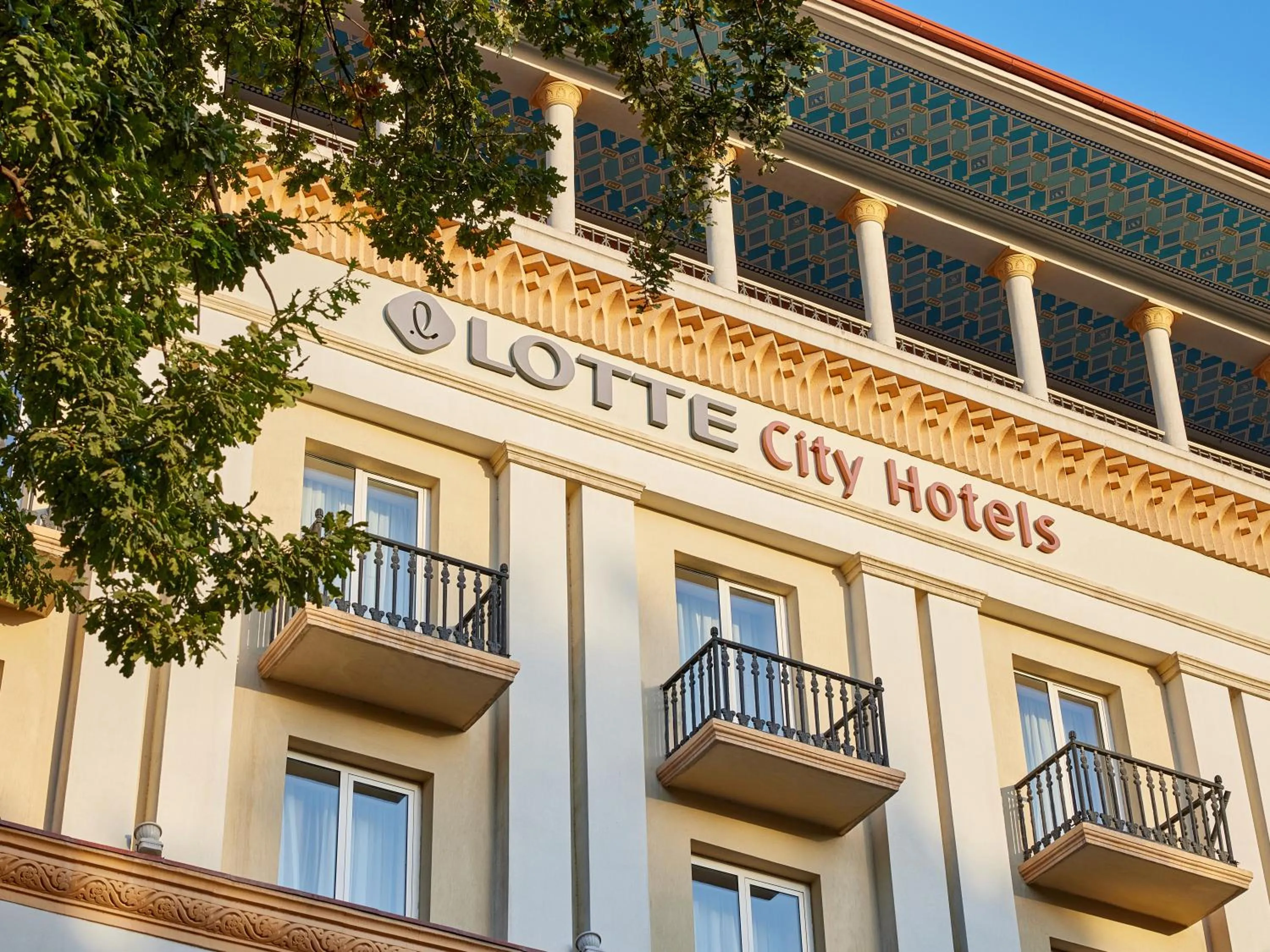 Property building in LOTTE City Hotels Tashkent Palace