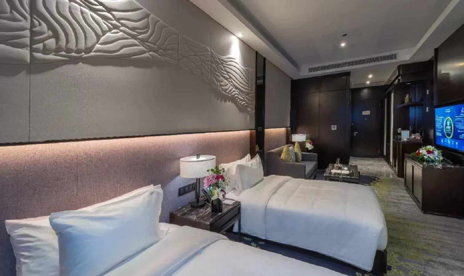 Bedroom, Bed in Braira Al Dammam