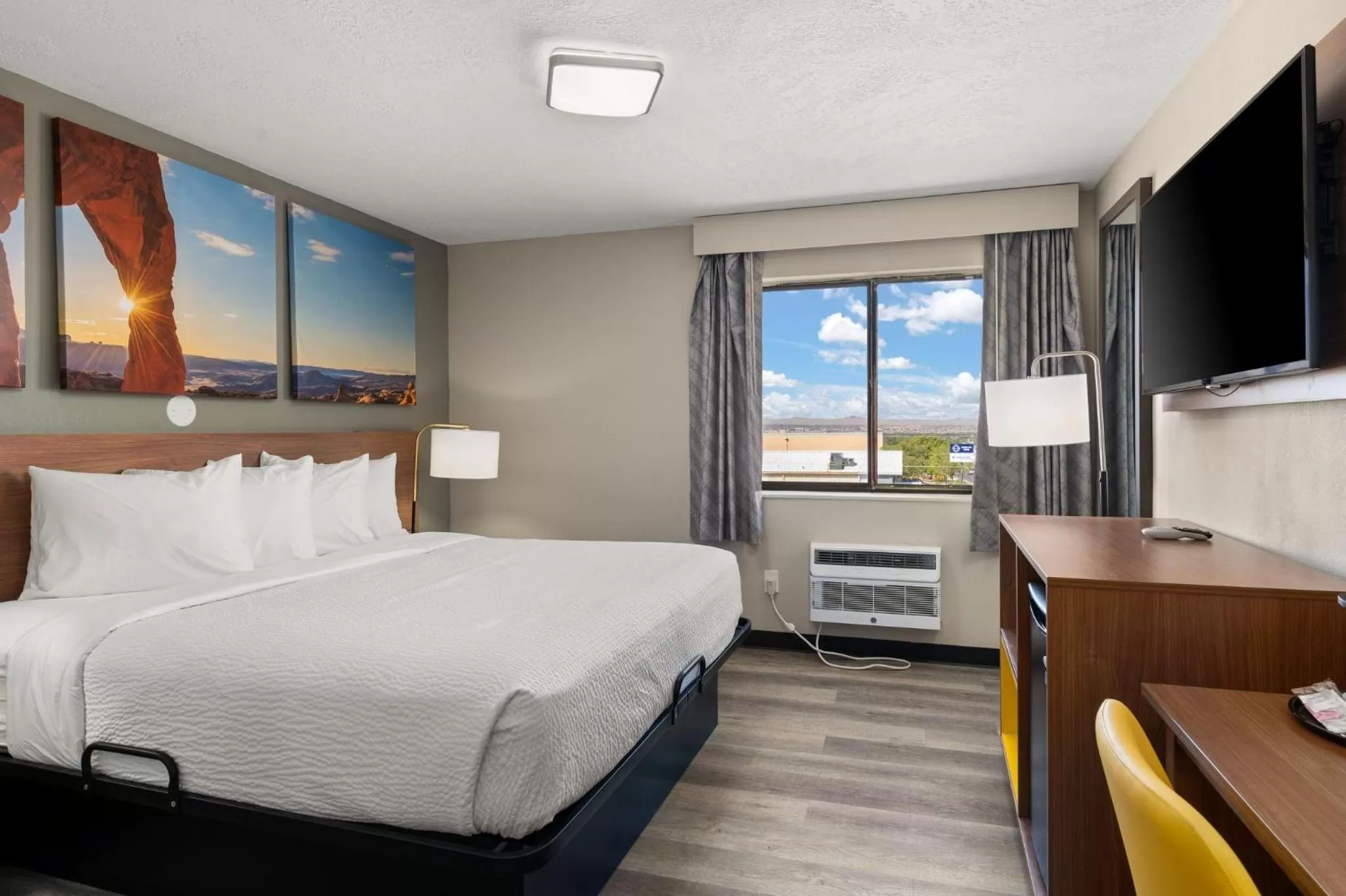 Bed in Days-Inn by Wyndham Albuquerque I-25