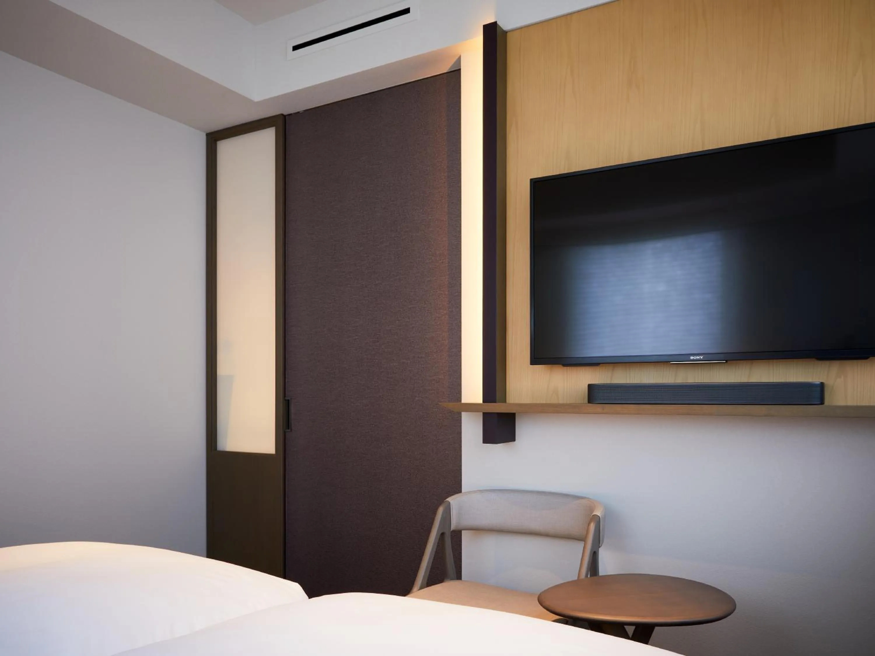Photo of the whole room, Bed in Agora Tokyo Ginza