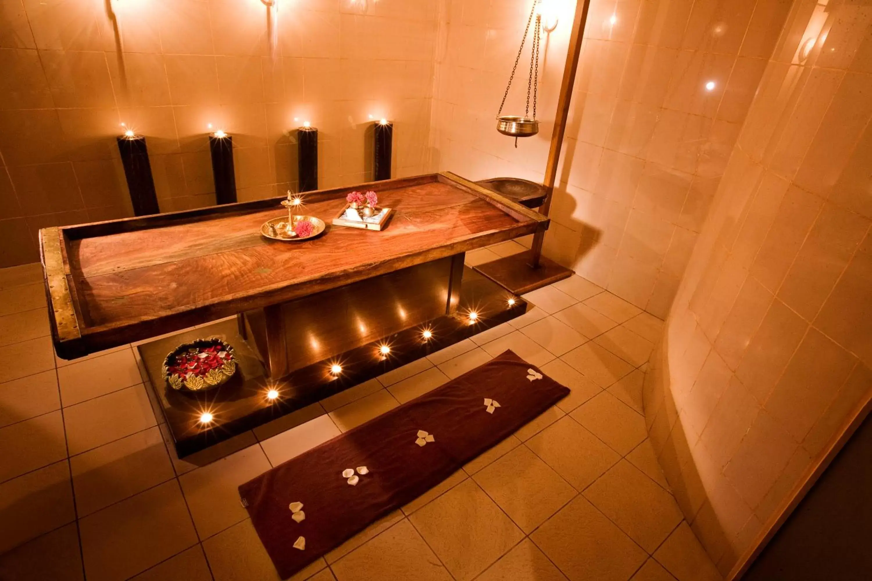 Massage, Bathroom in The Grand New Delhi