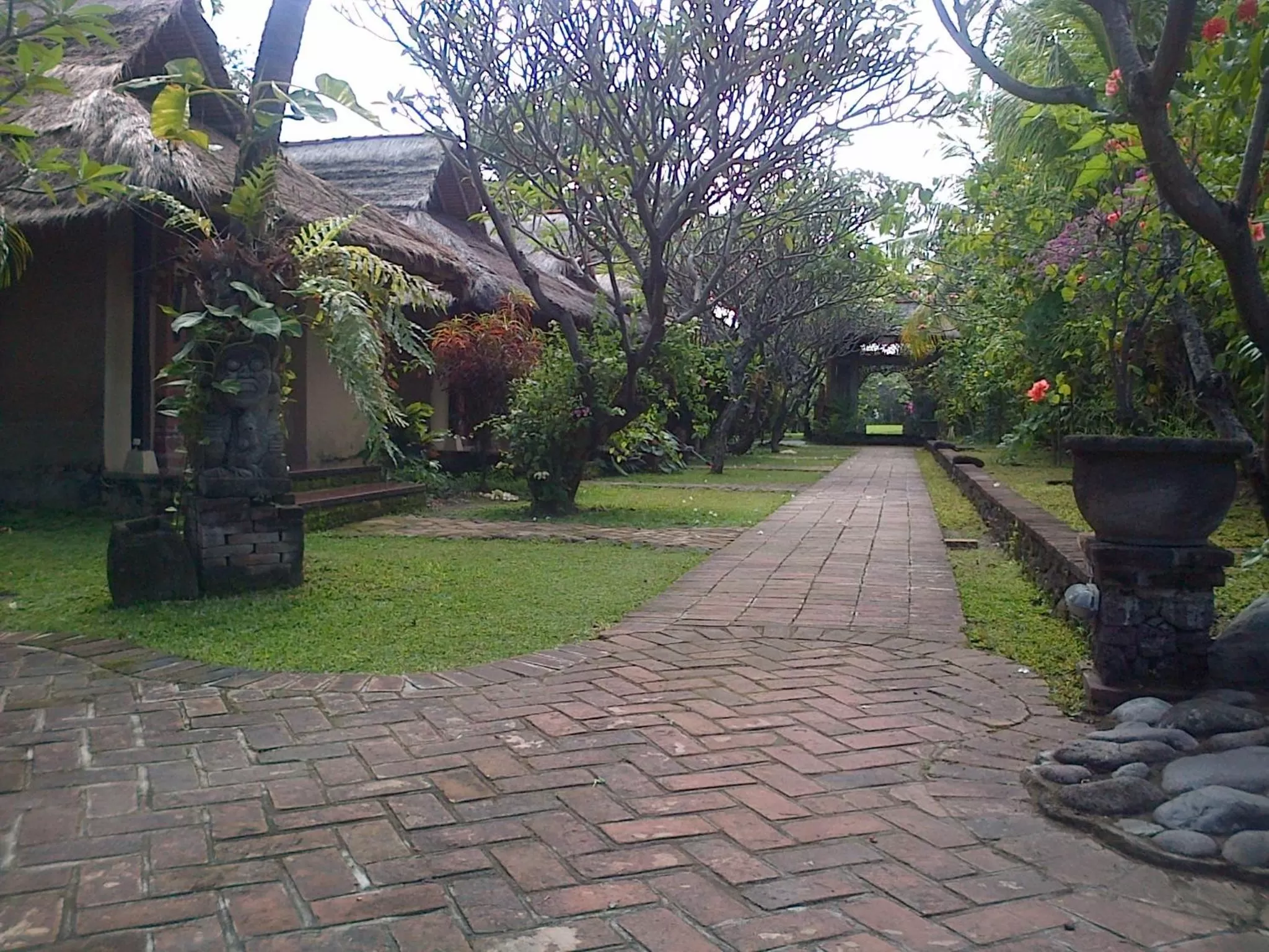 Facade/entrance, Garden in Nirwana Sea Side Cottages