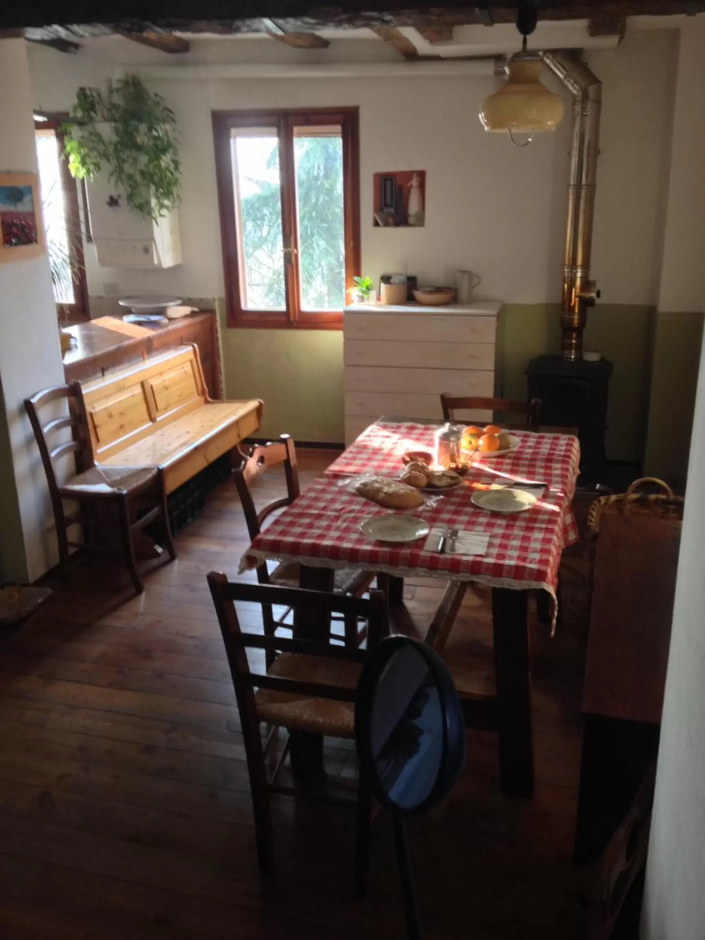 Restaurant/Places to Eat in B&B Monte Donato