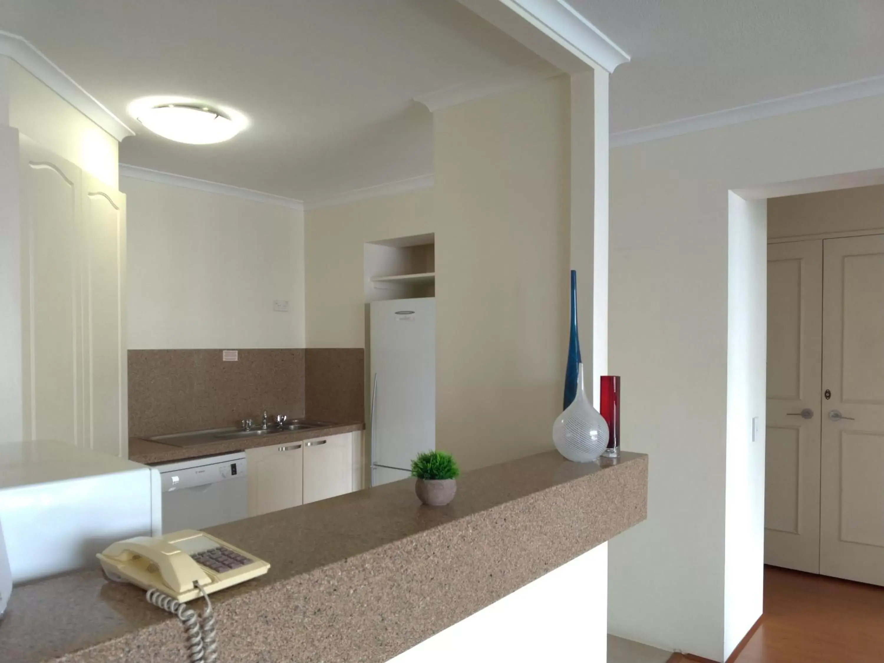 Kitchen/Kitchenette in Silverton Apartment Resort Surfers Paradise