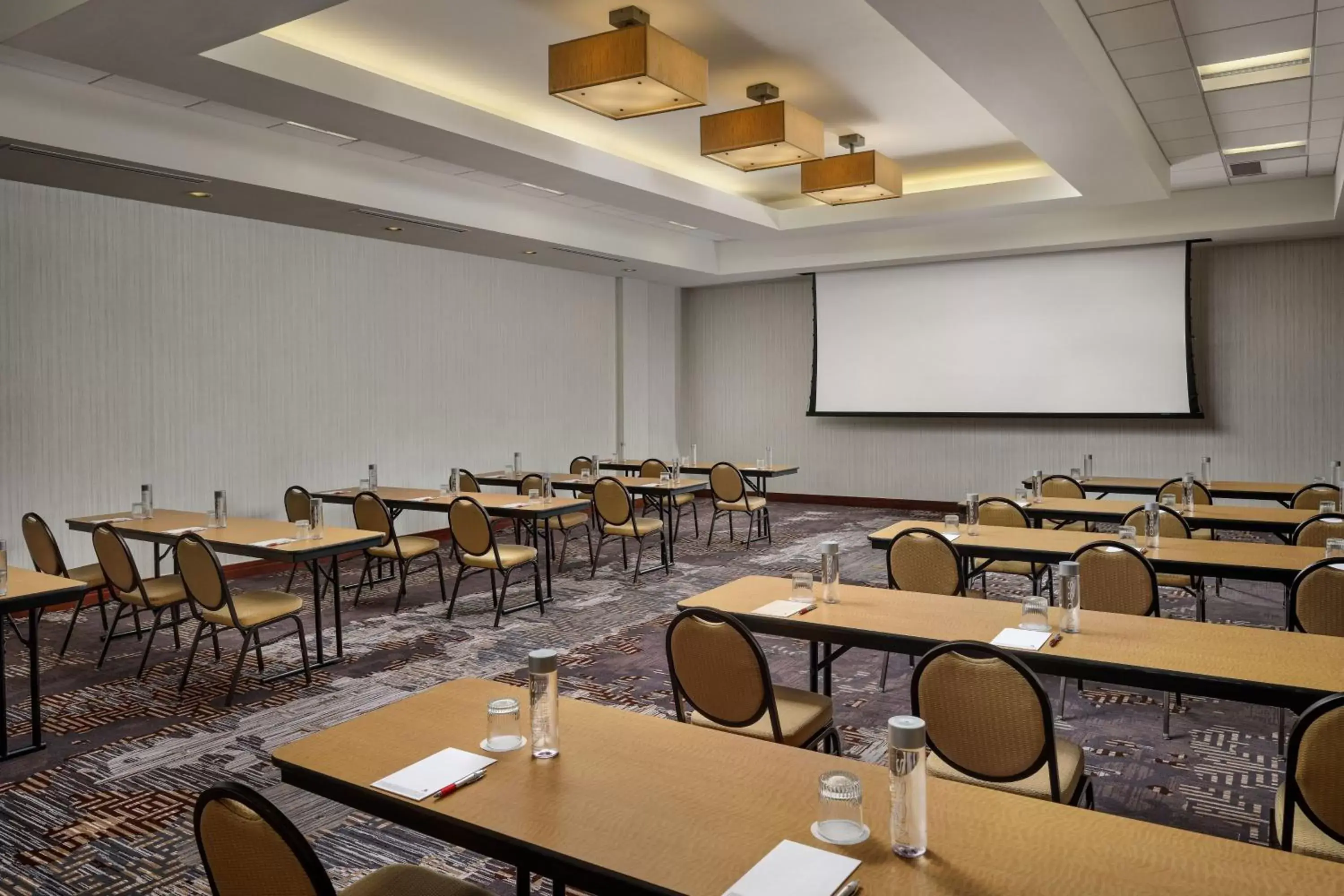 Meeting/conference room in Minneapolis Marriott Northwest