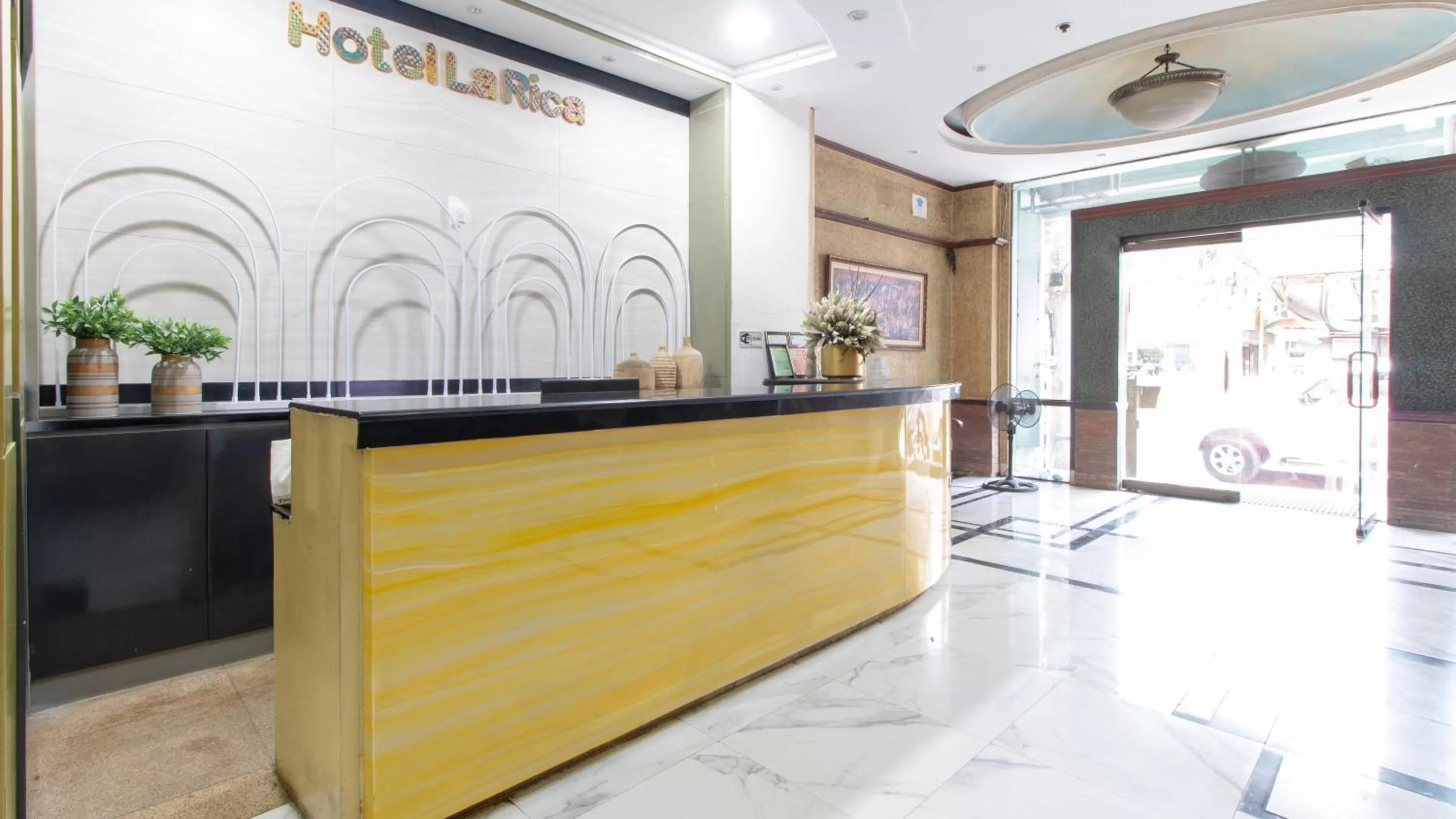 Lobby or reception in RedDoorz @ Downtown Tacloban