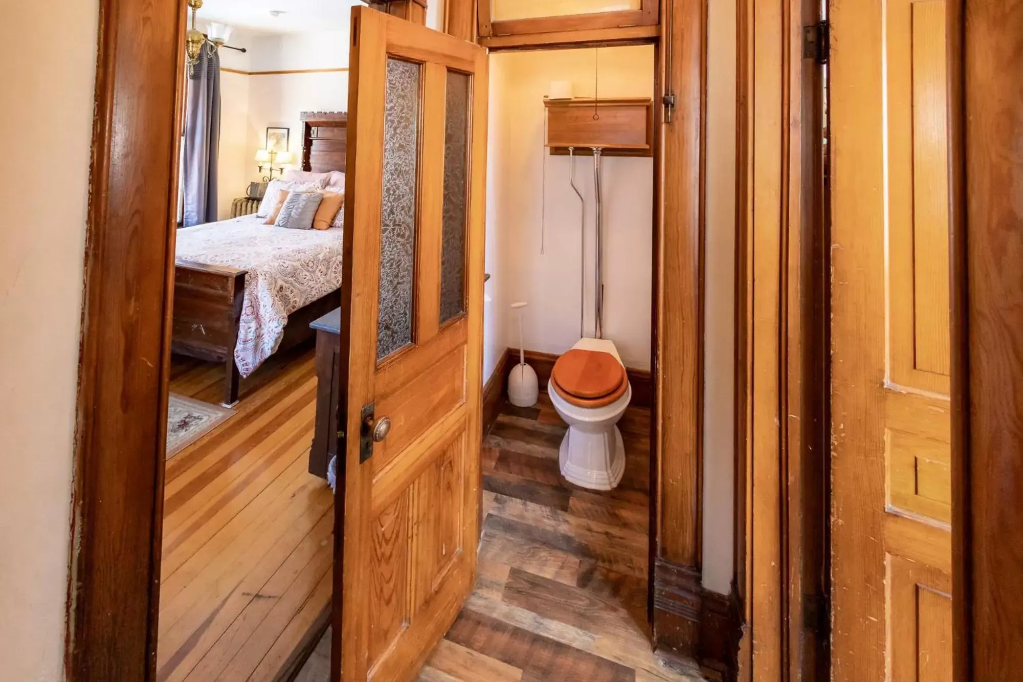 Toilet, Bathroom in 1899 Inn