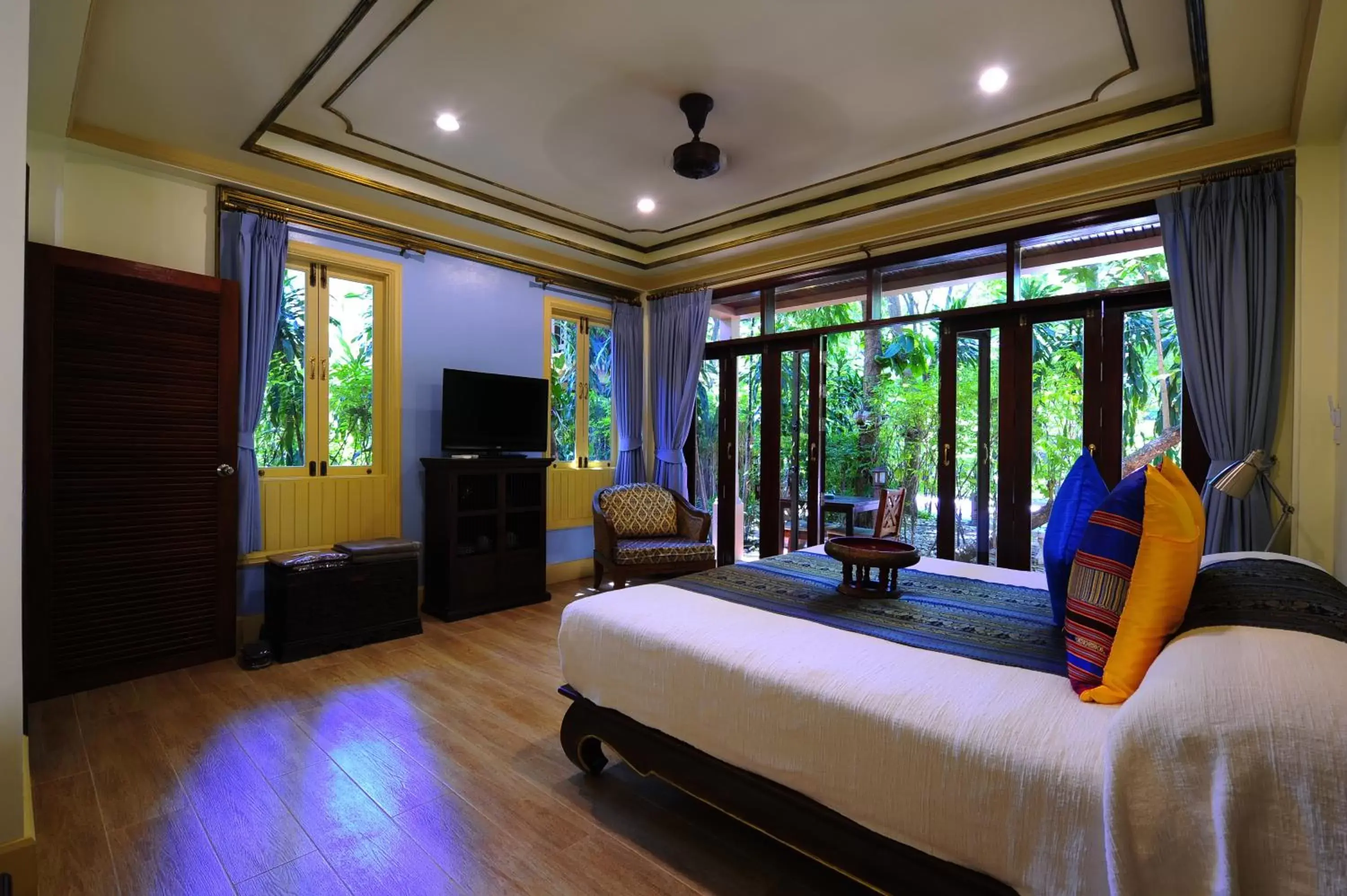 Patio, Bed in Rabbit Resort Pattaya Patio, Bed in Rabbit Resort Pattaya