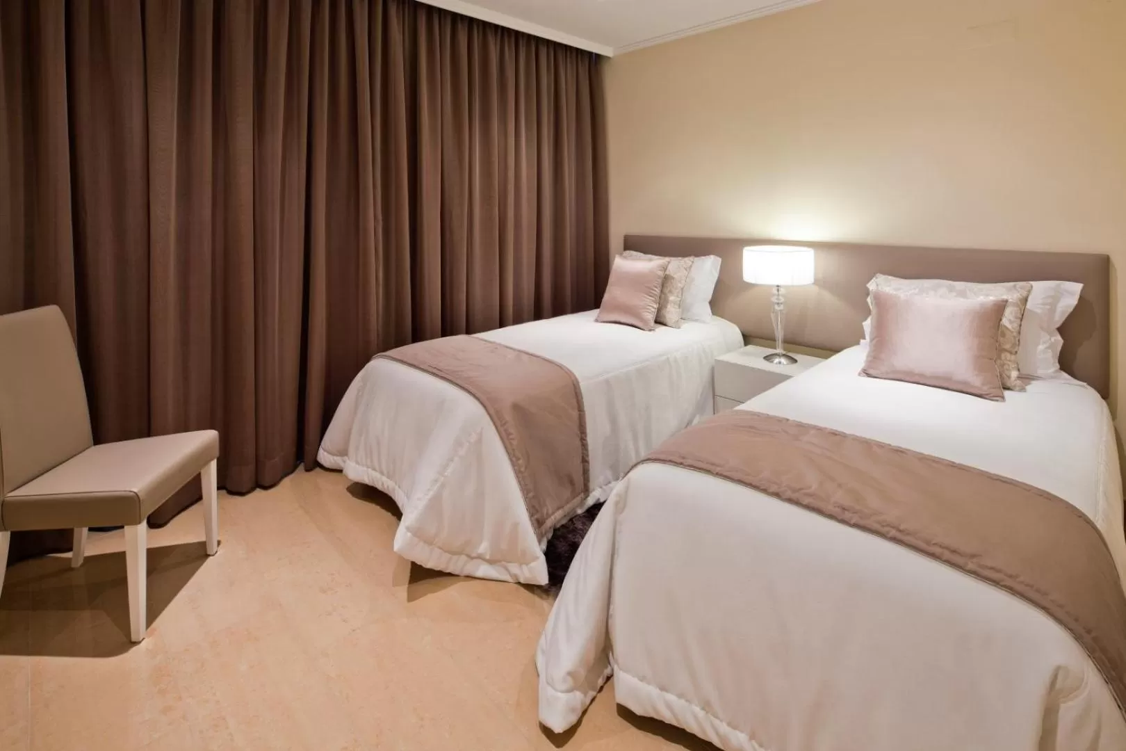 Bed in Vila Castelo Parque